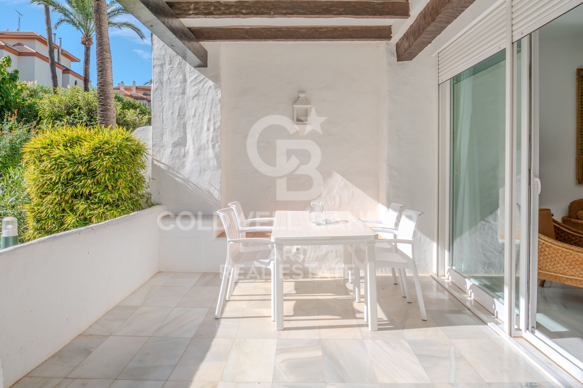 Exclusivo apartamento en la prestigiosa Urbanización La Alcazaba, Puerto Banús