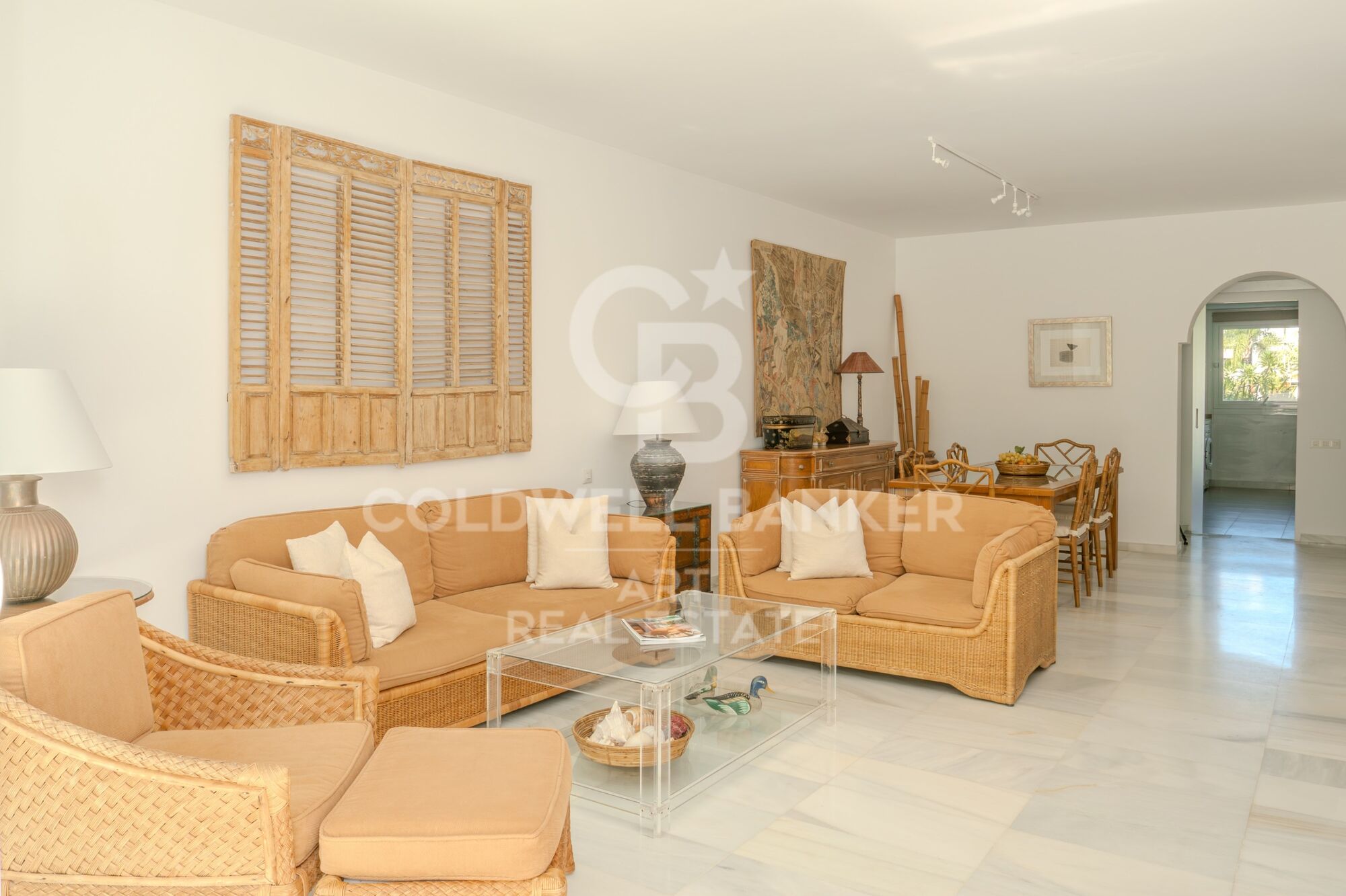 Exclusivo apartamento en la prestigiosa Urbanización La Alcazaba, Puerto Banús