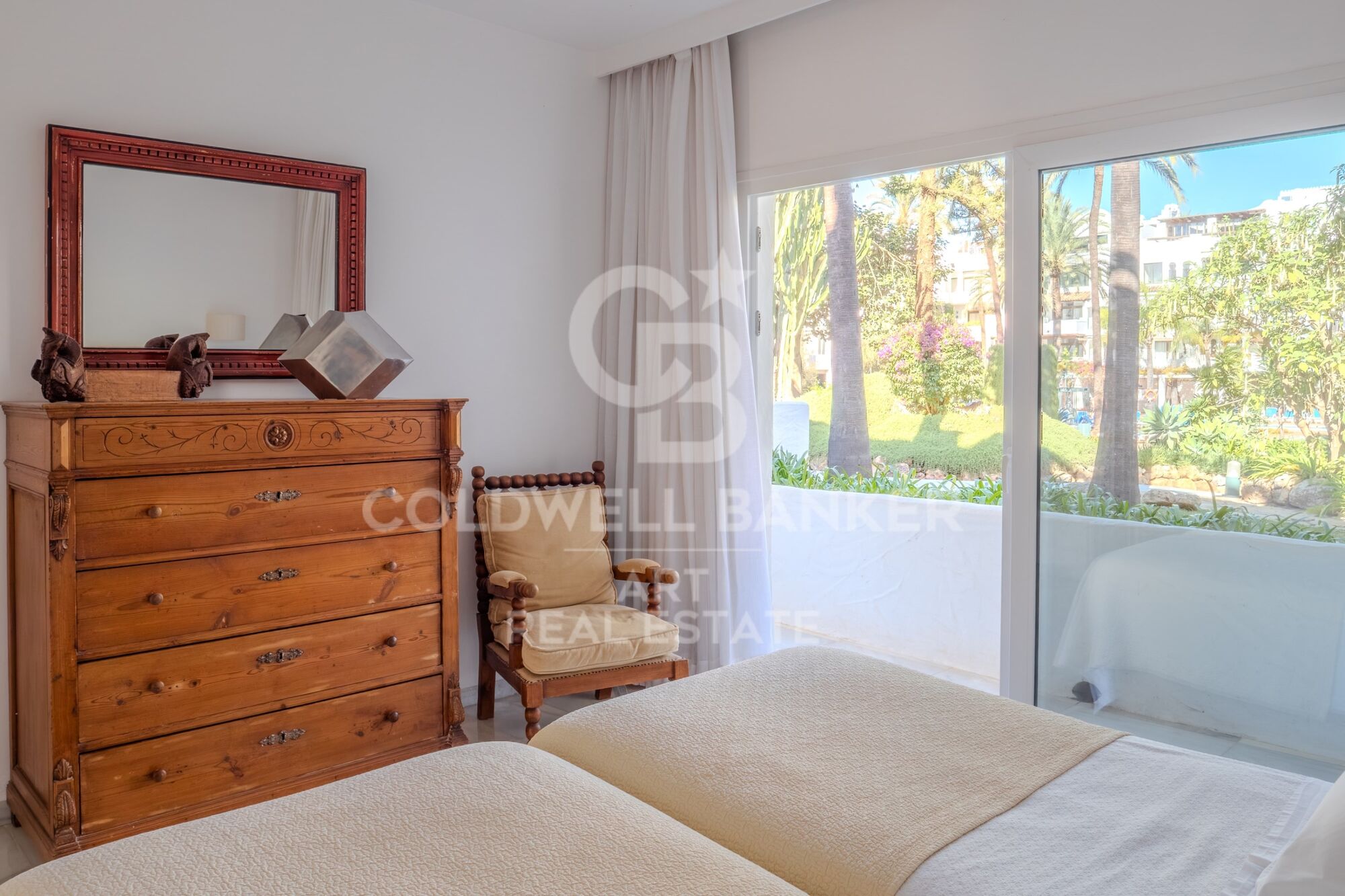Exclusivo apartamento en la prestigiosa Urbanización La Alcazaba, Puerto Banús