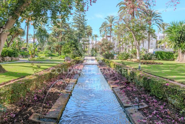 Exklusive Wohnung in der prestigeträchtigen Urbanisation La Alcazaba, Puerto Banús