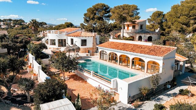 Villa mediterránea con vistas infinitas al mar - Balcón al Mar, Jávea