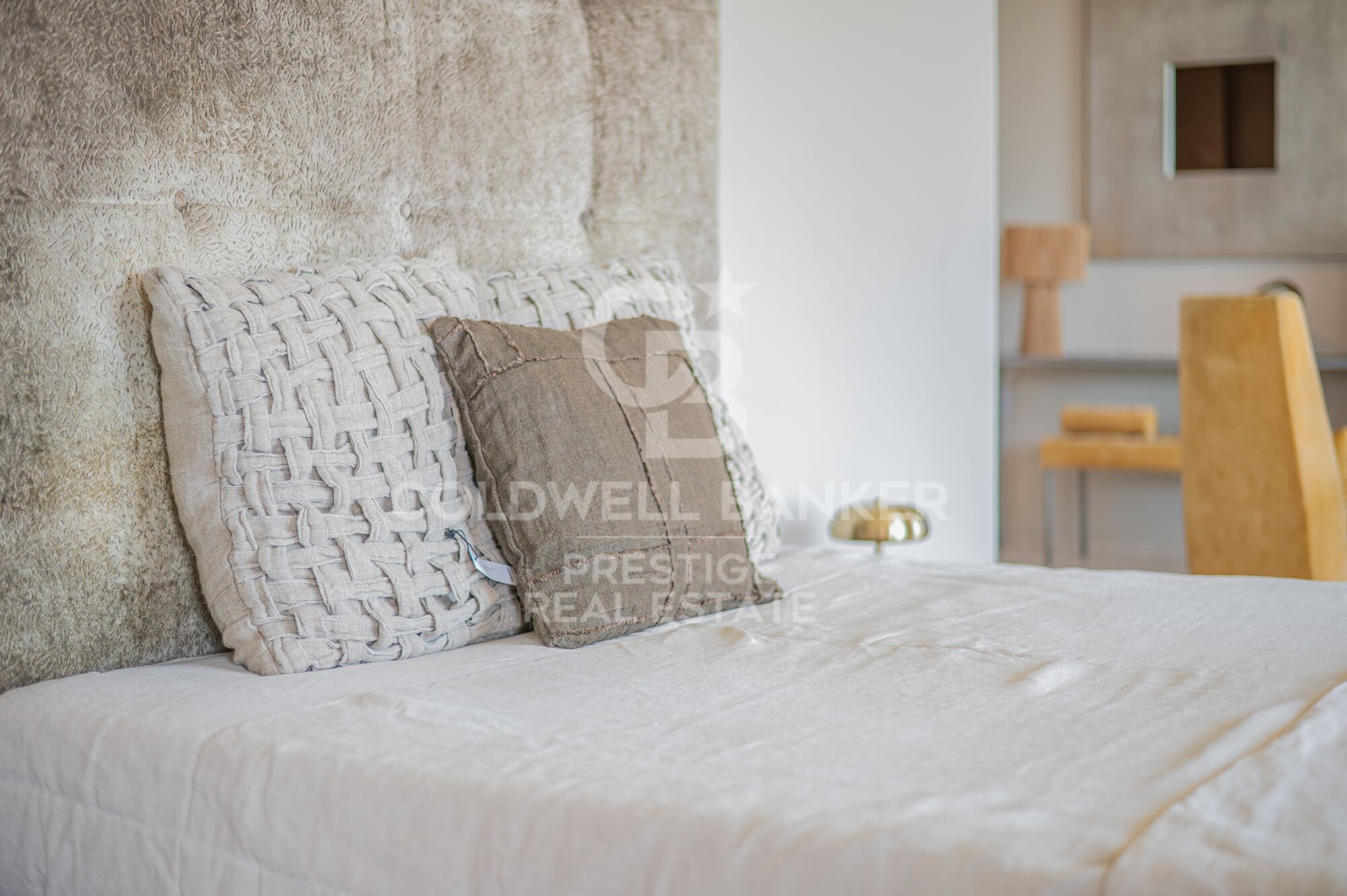 Torre de lujo de 800 m2 frente al mar en Gavà, Barcelona