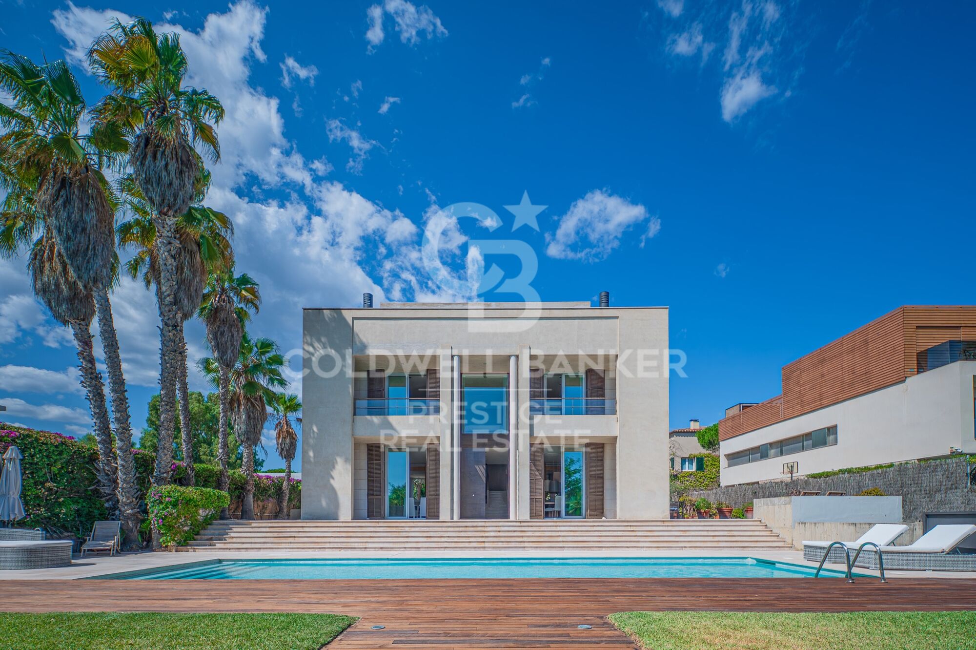 800 M2 Luxus-Turm am Wasser, Barcelona