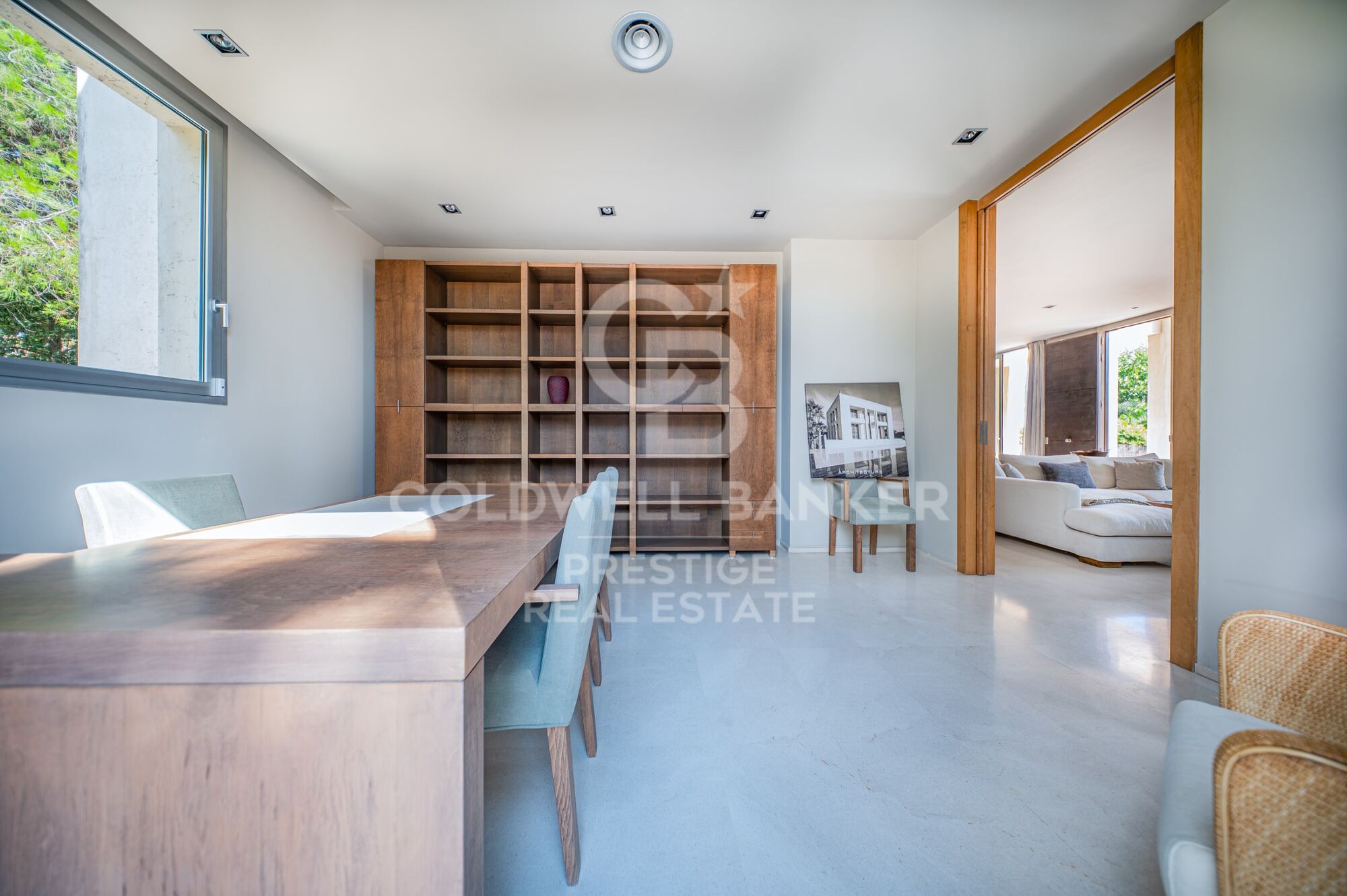 Torre de lujo de 800 m2 frente al mar en Gavà, Barcelona