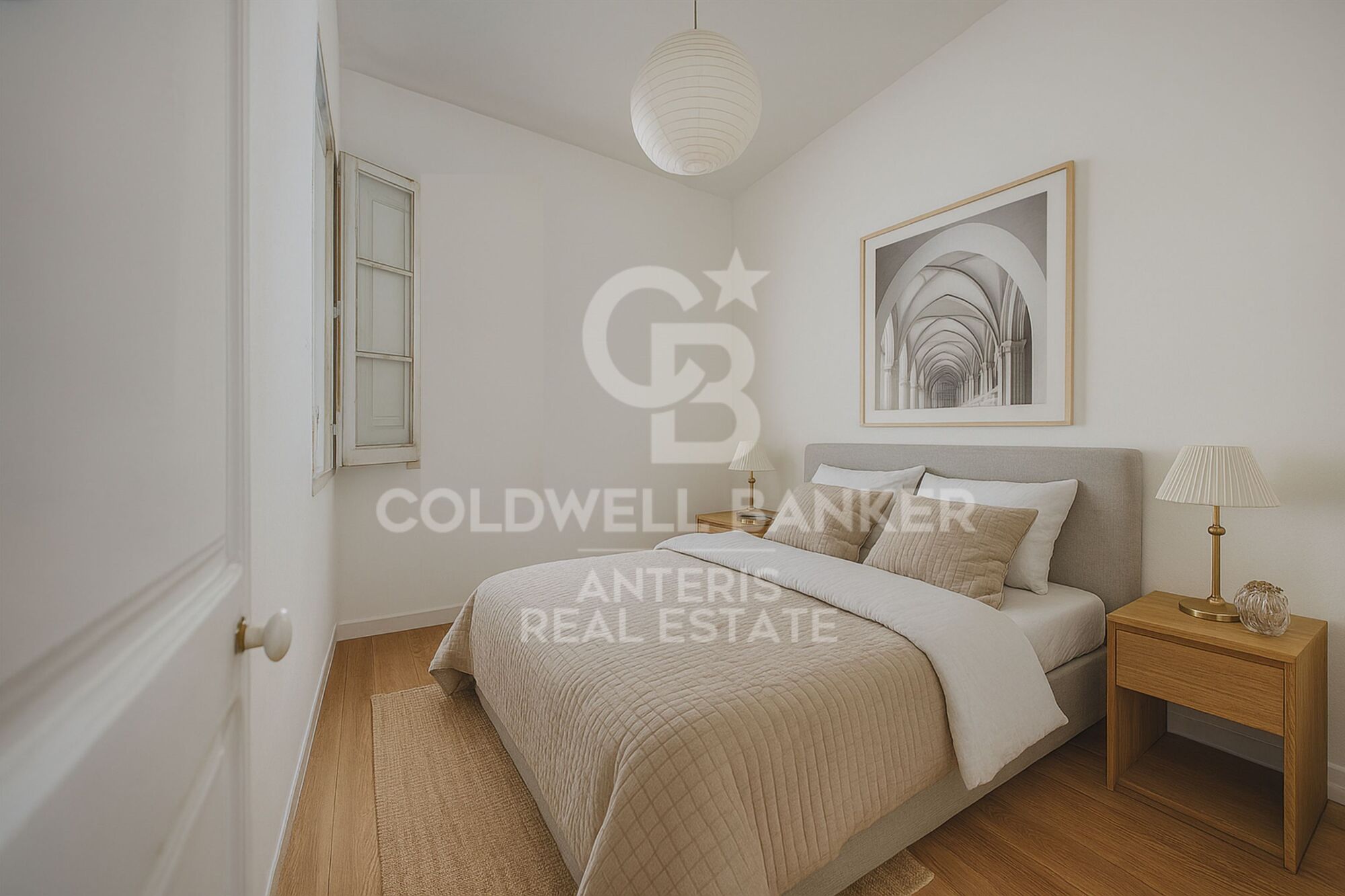 Property with renovation potential in a classic building