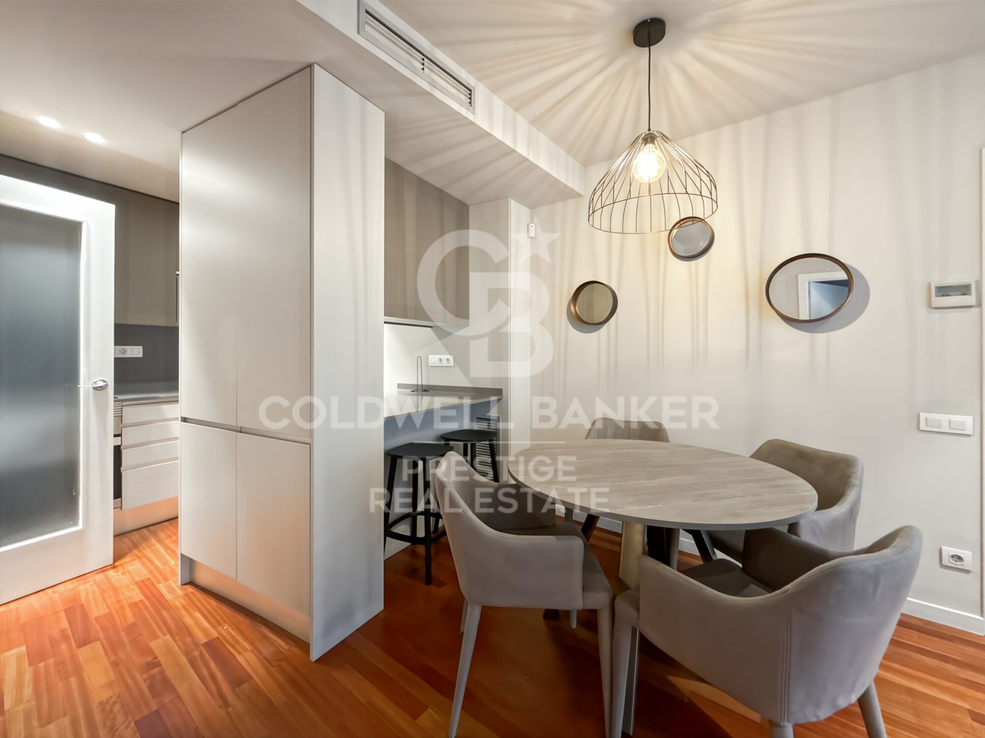 En venta piso reformado en Poblenou, Barcelona