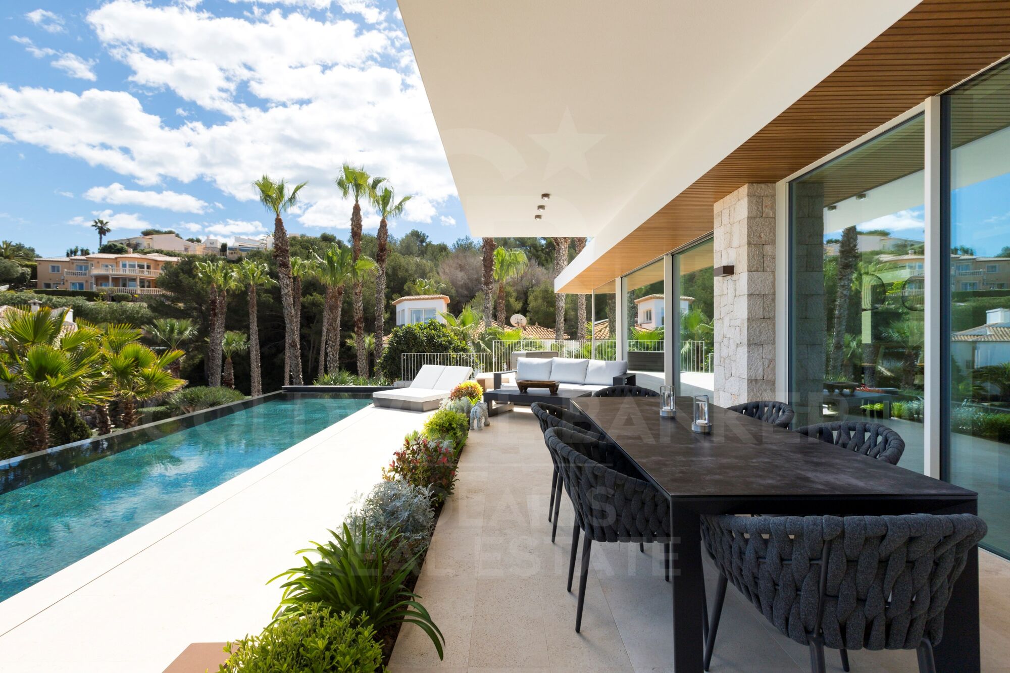 Villa de lujo de nueva construcción en venta en Jávea lista para entrar a vivir