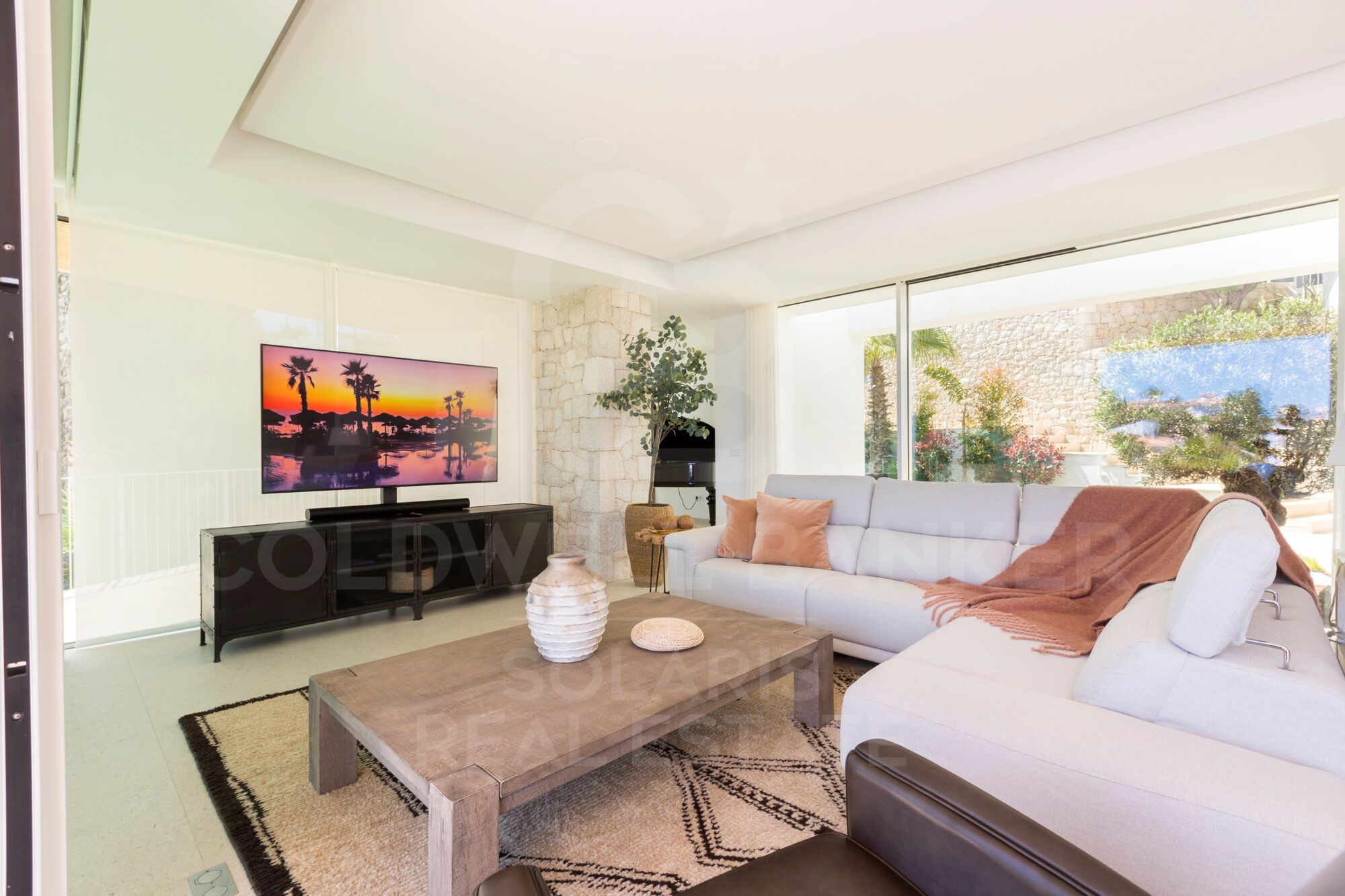 Villa de luxe neuve à vendre à Jávéa, prête à emménager
