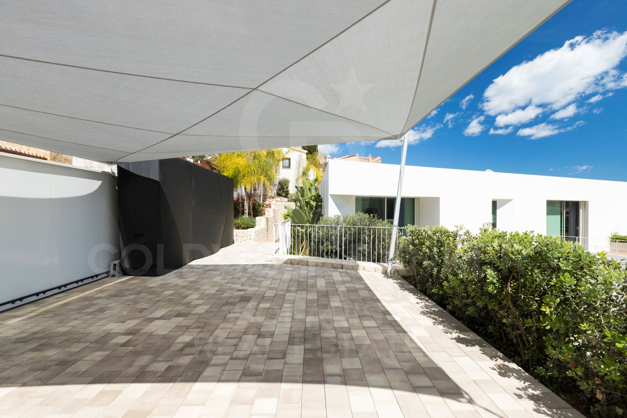 Neubau-Luxusvilla zum Verkauf in Jávea bereit zum Einzug