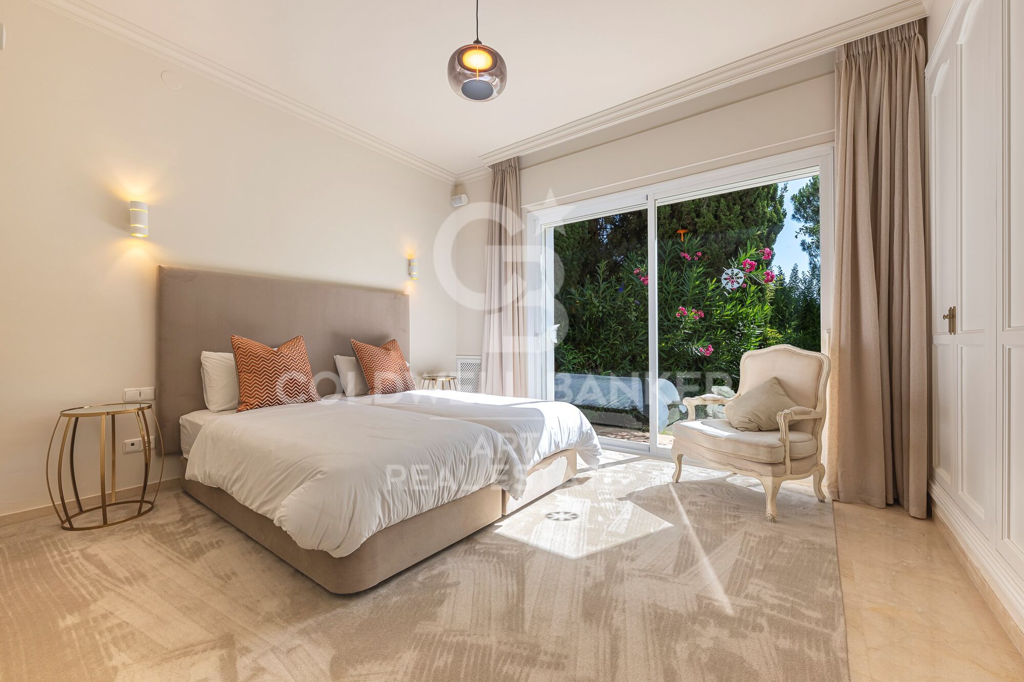 Spectacular villa in La Reserva de la Quinta, Benahavís