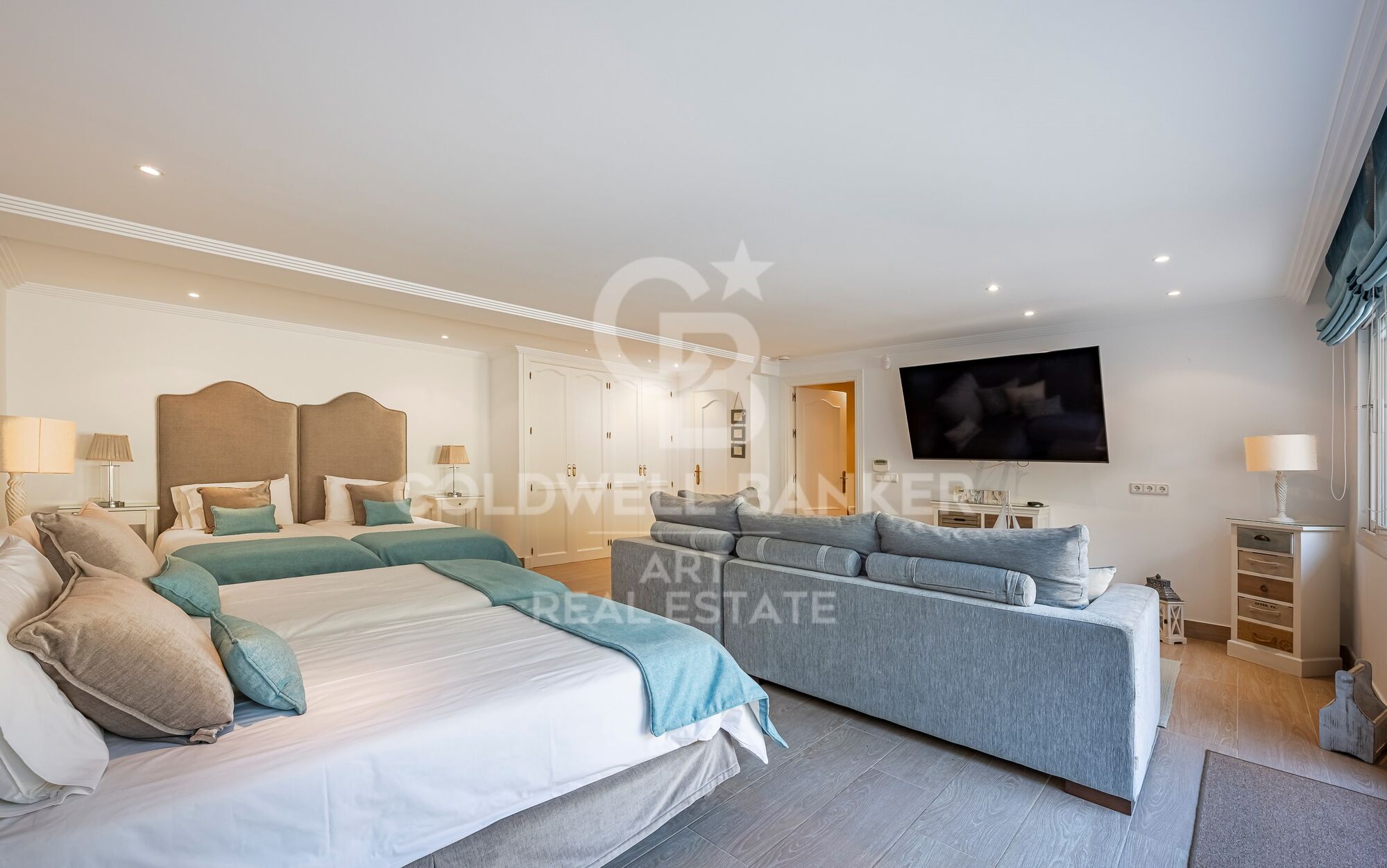 Spectacular villa in La Reserva de la Quinta, Benahavís