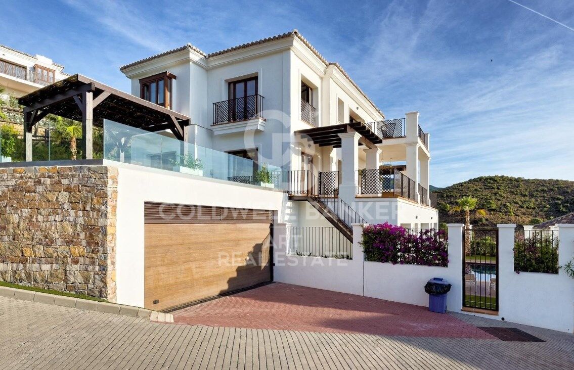 Incroyable villa contemporaine à Benahavís