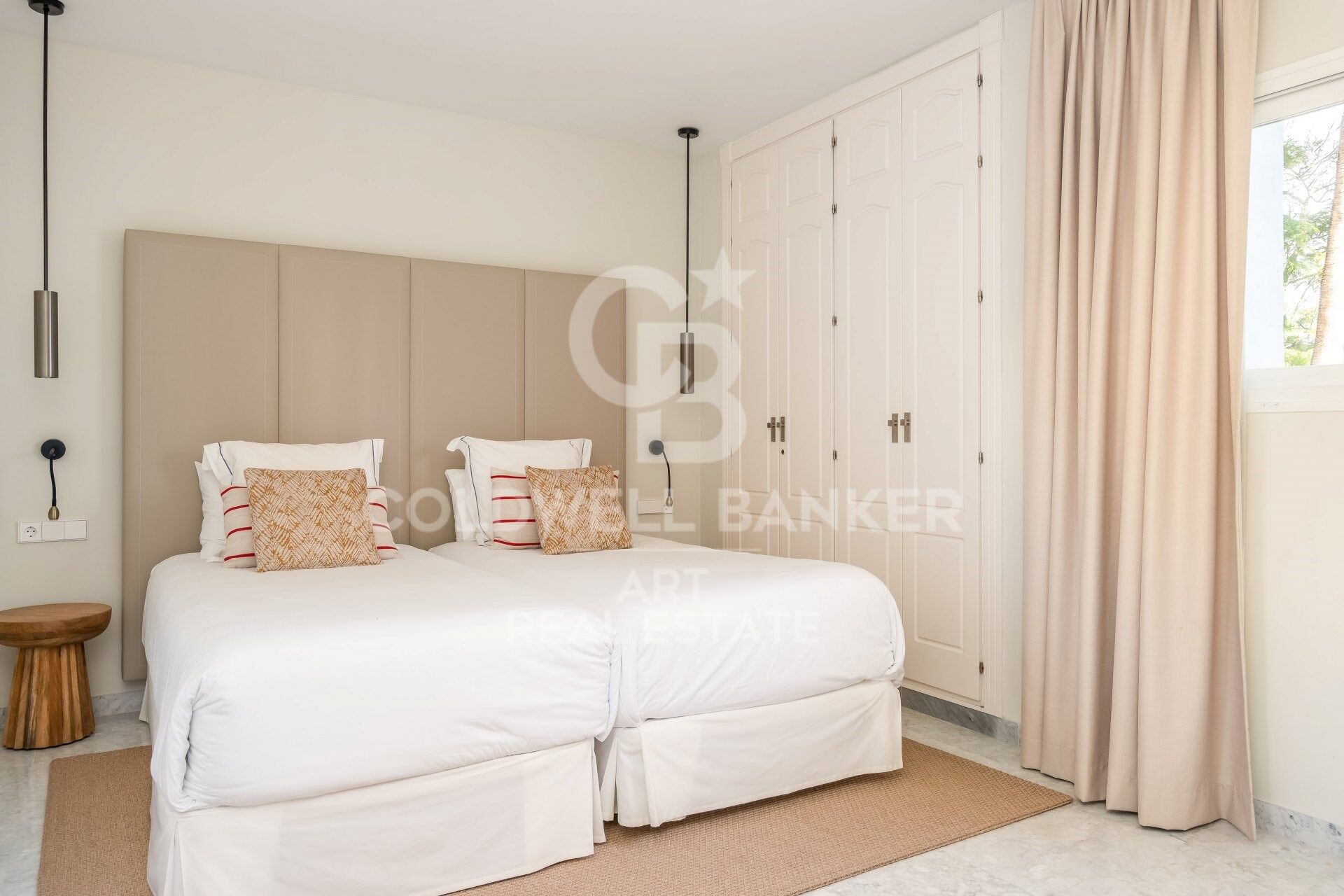 Élégant penthouse en duplex de quatre chambres à Puente Romano, Marbella