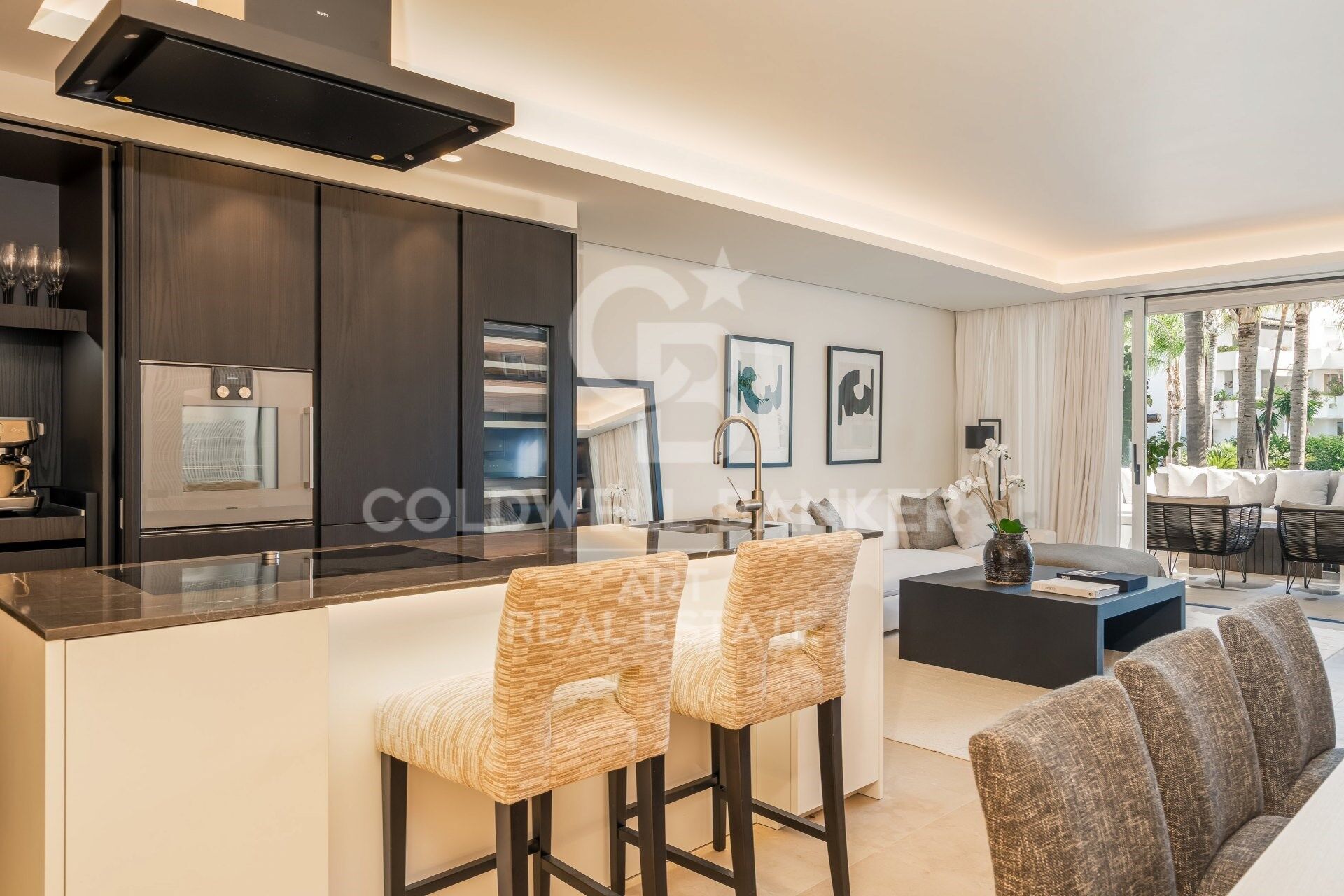 Three-bedroom apartment in Puente Romano, Marbella