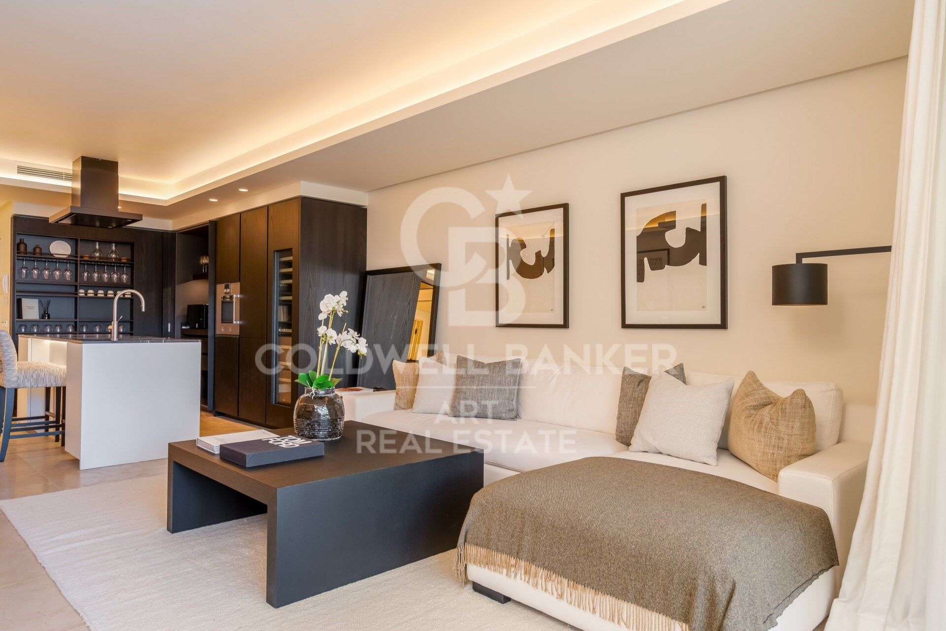 Apartamento de tres dormitorios en Puente Romano, Marbella