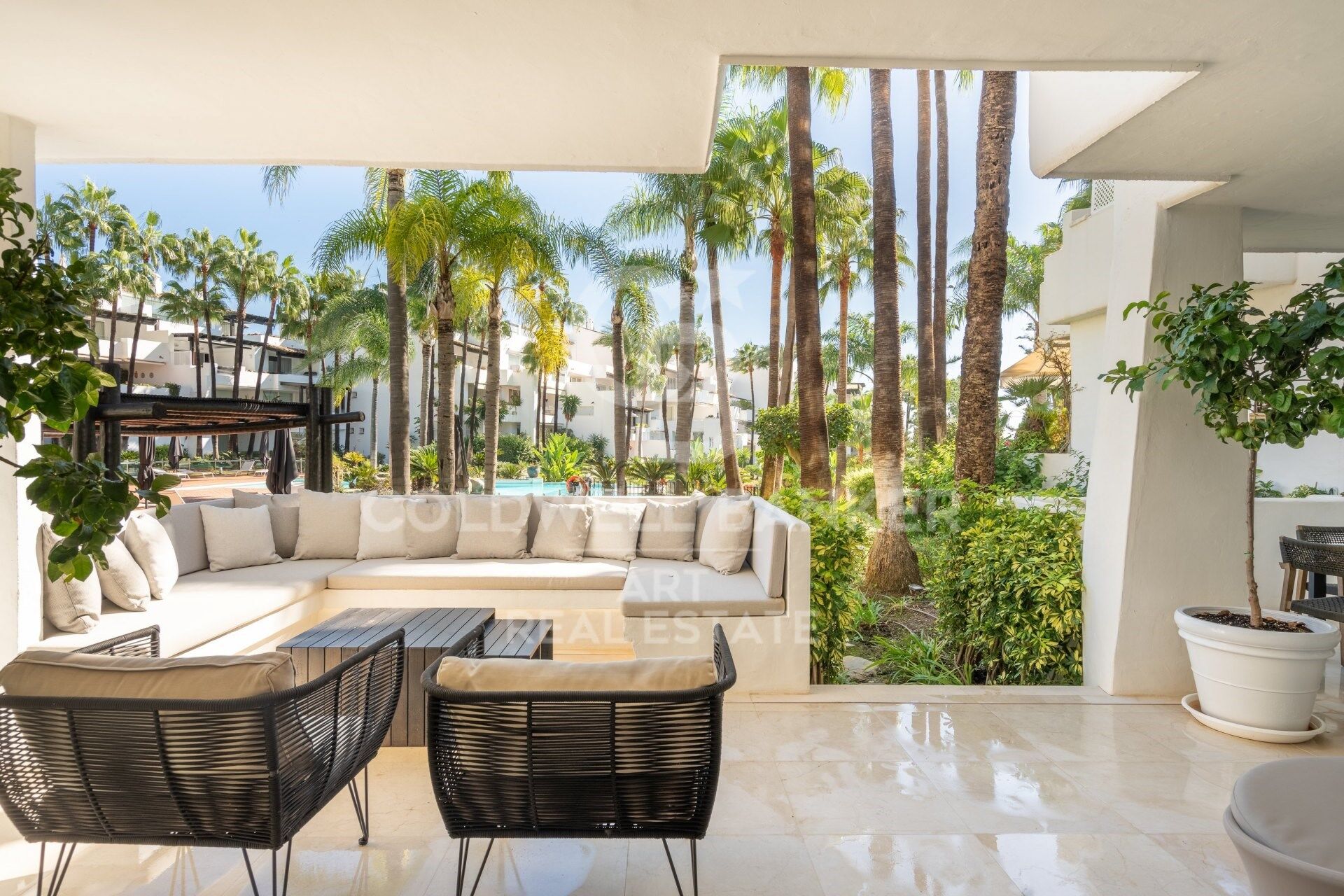 Dreizimmerwohnung in Puente Romano, Marbella