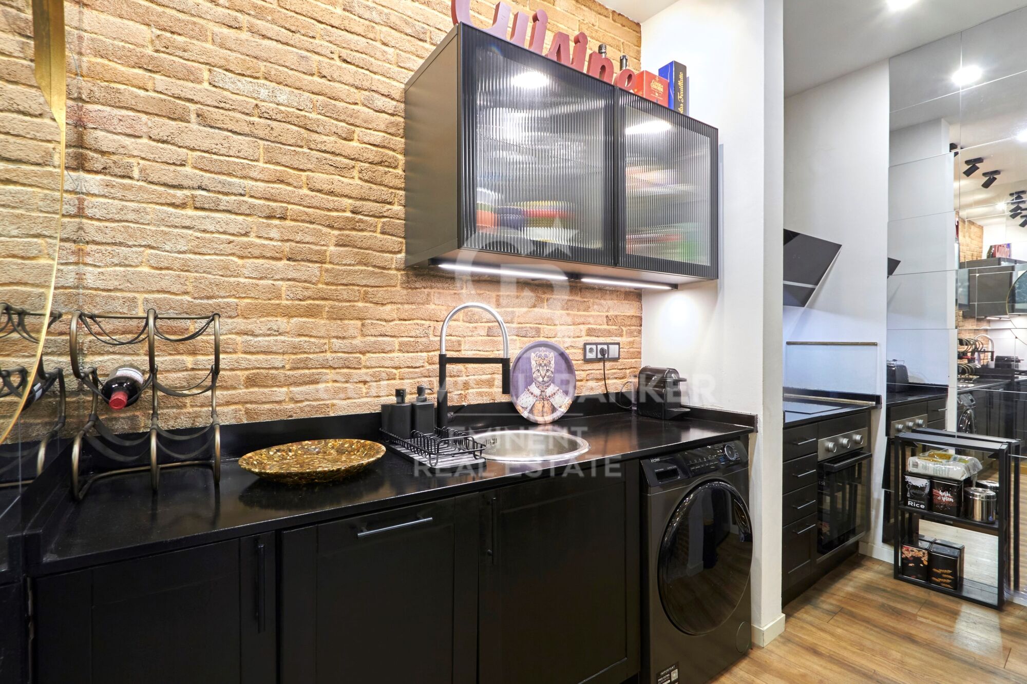 Designer apartment in the heart of El Born.