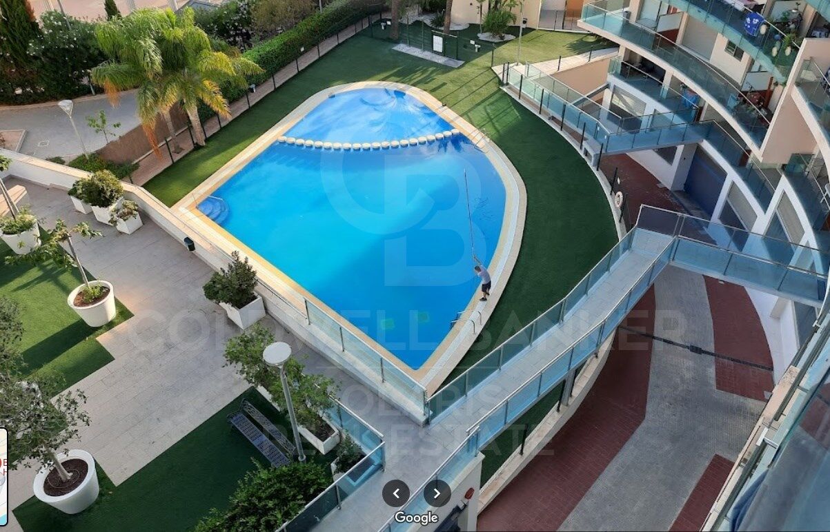 Fabelhafte Wohnung mit Blick auf die Plaza Mayor und 200 m vom Strand entfernt. Calpe