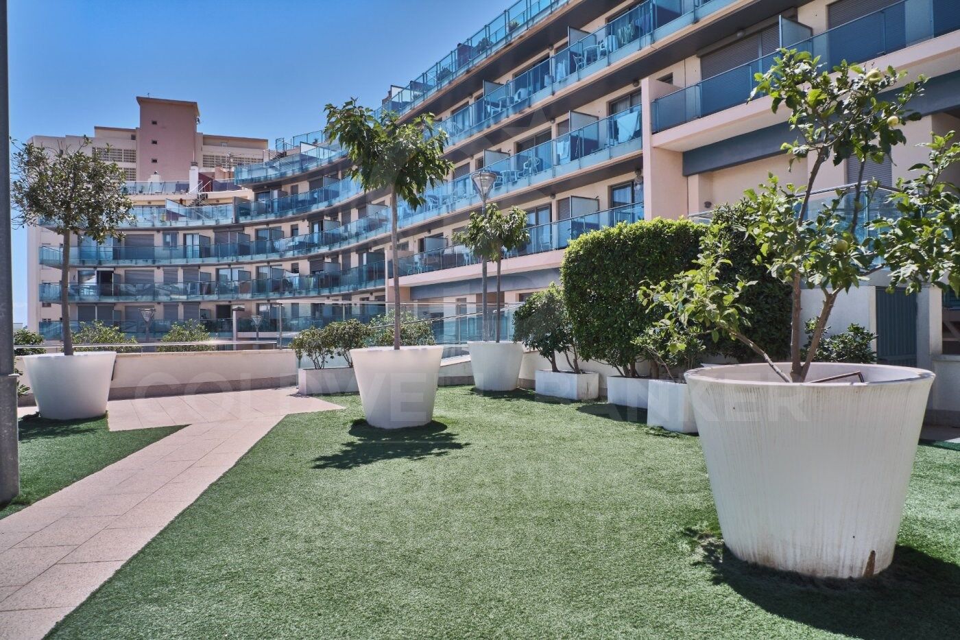 Fabelhafte Wohnung mit Blick auf die Plaza Mayor und 200 m vom Strand entfernt. Calpe
