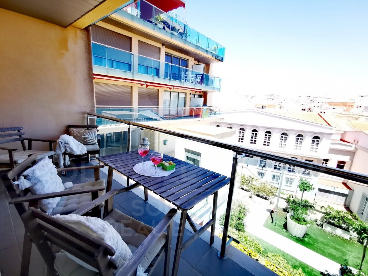 Fabuleux appartement avec vue sur la Plaza Mayor et à 200 mètres de la plage. Calpe