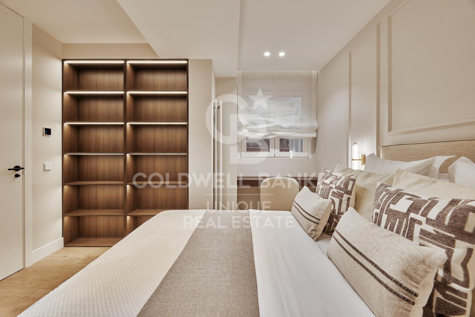 Appartement extérieur rénové de 4 chambres à Castellana, Madrid