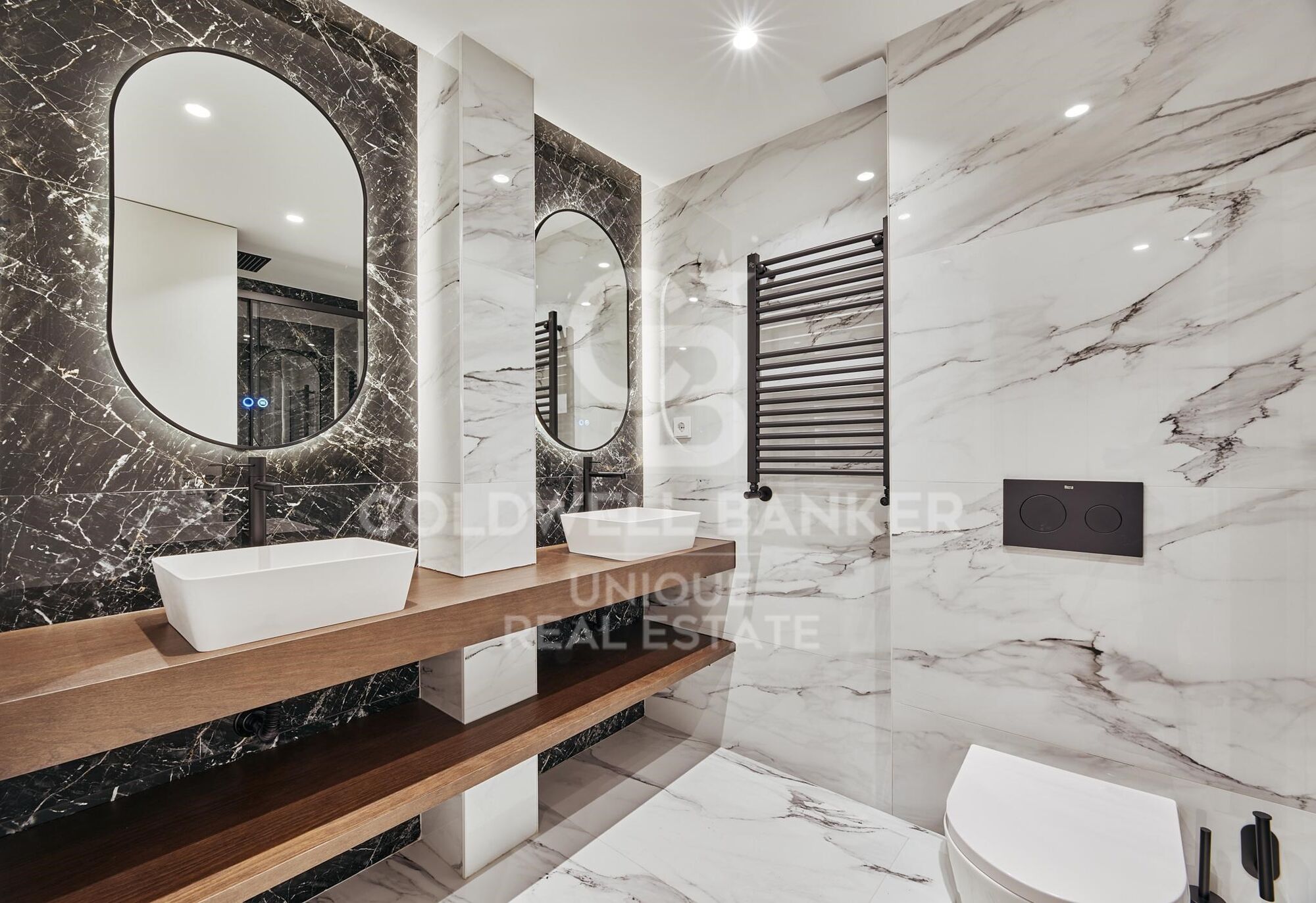 Appartement extérieur rénové de 4 chambres à Castellana, Madrid