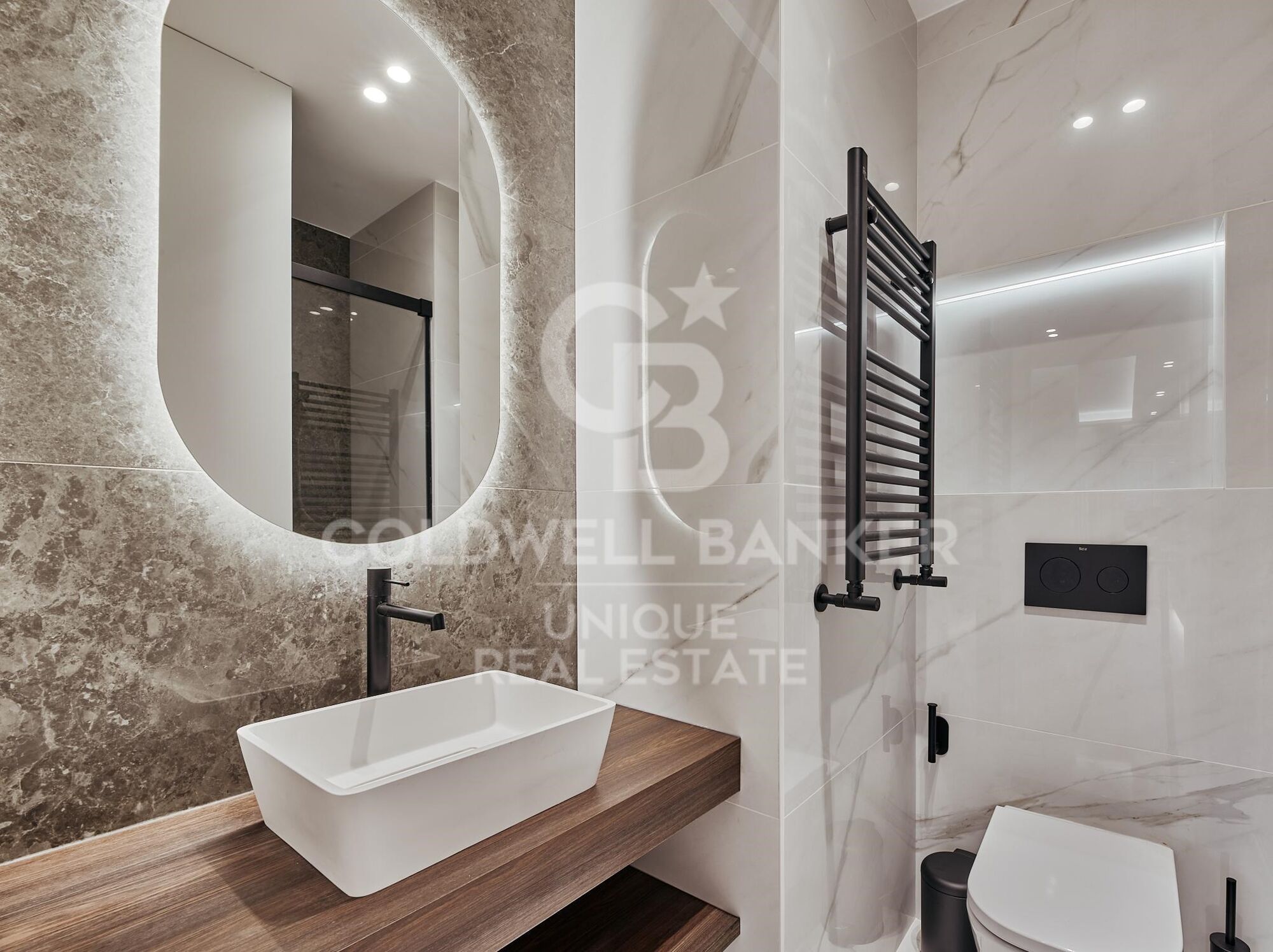 Magnificent flat with large terrace in Recoletos, Madrid