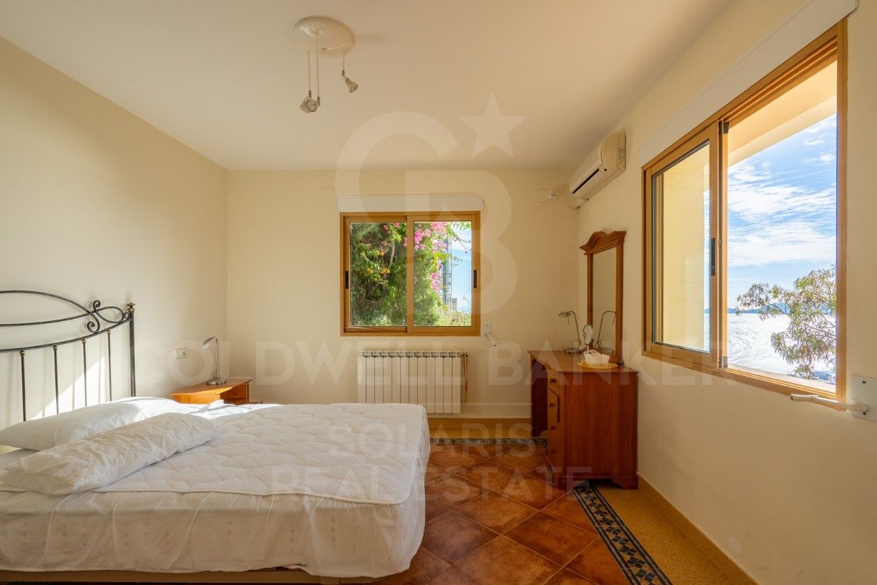 Charming Traditional Villa with Panoramic Views in La Corona, Javea