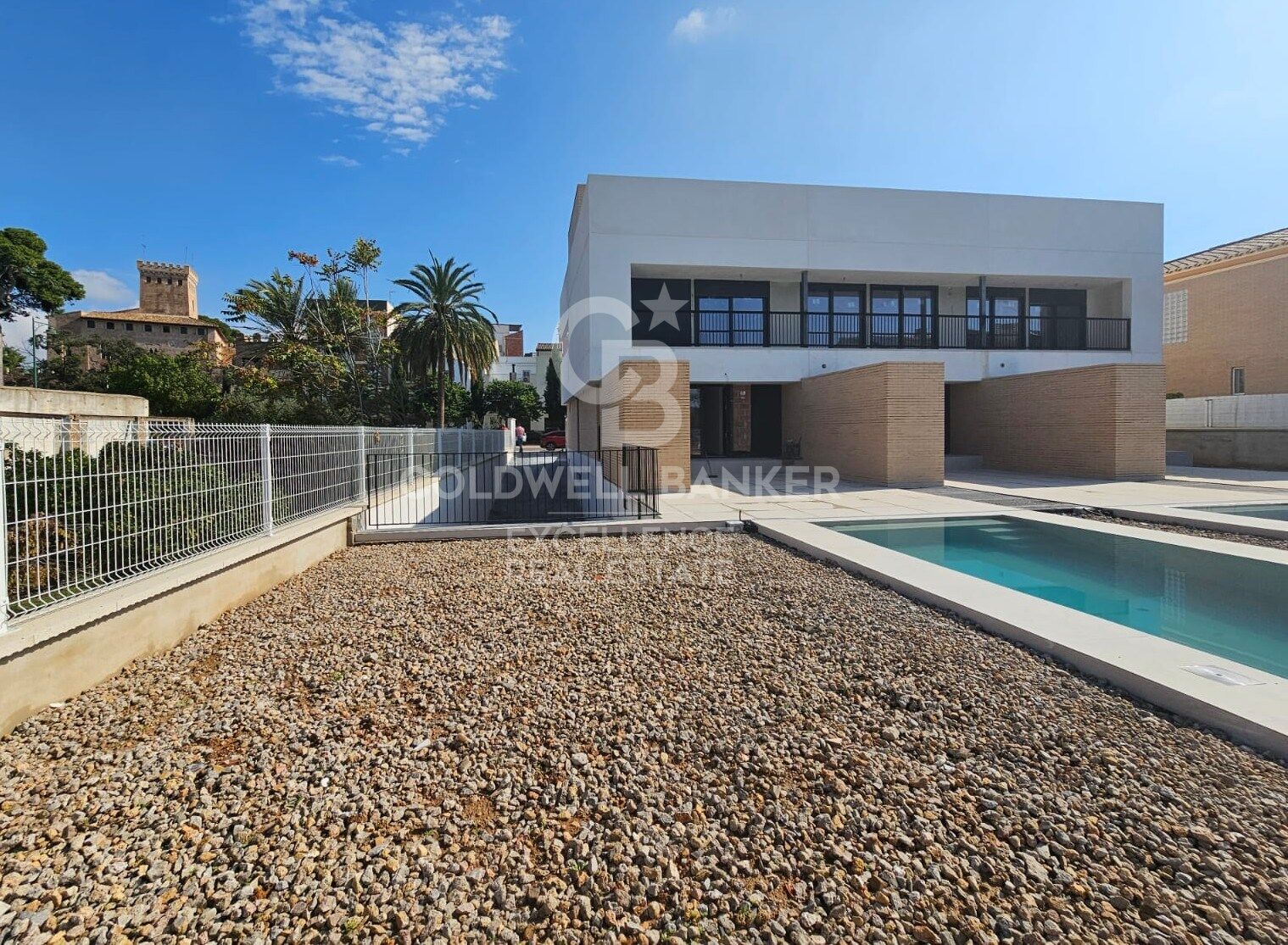 Design-Reihenhäuser mit privatem Pool in Benisanó