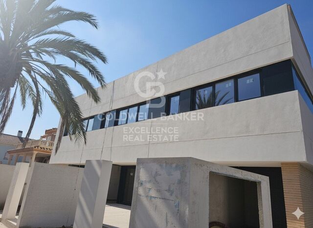 Designer Townhouses with Private Pool in Benisanó.