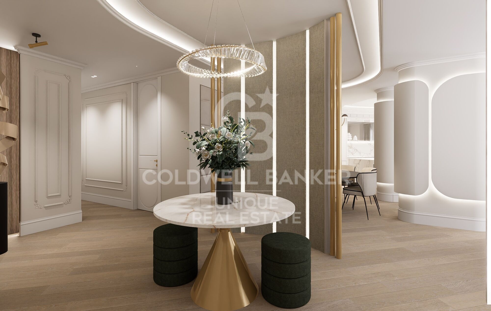 Renovated exterior 5-bedroom apartment with garage and storage room in El Viso, Madrid