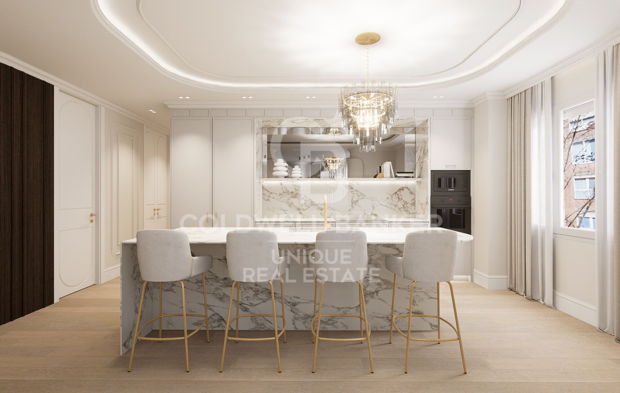 Renovated exterior 5-bedroom apartment with garage and storage room in El Viso, Madrid