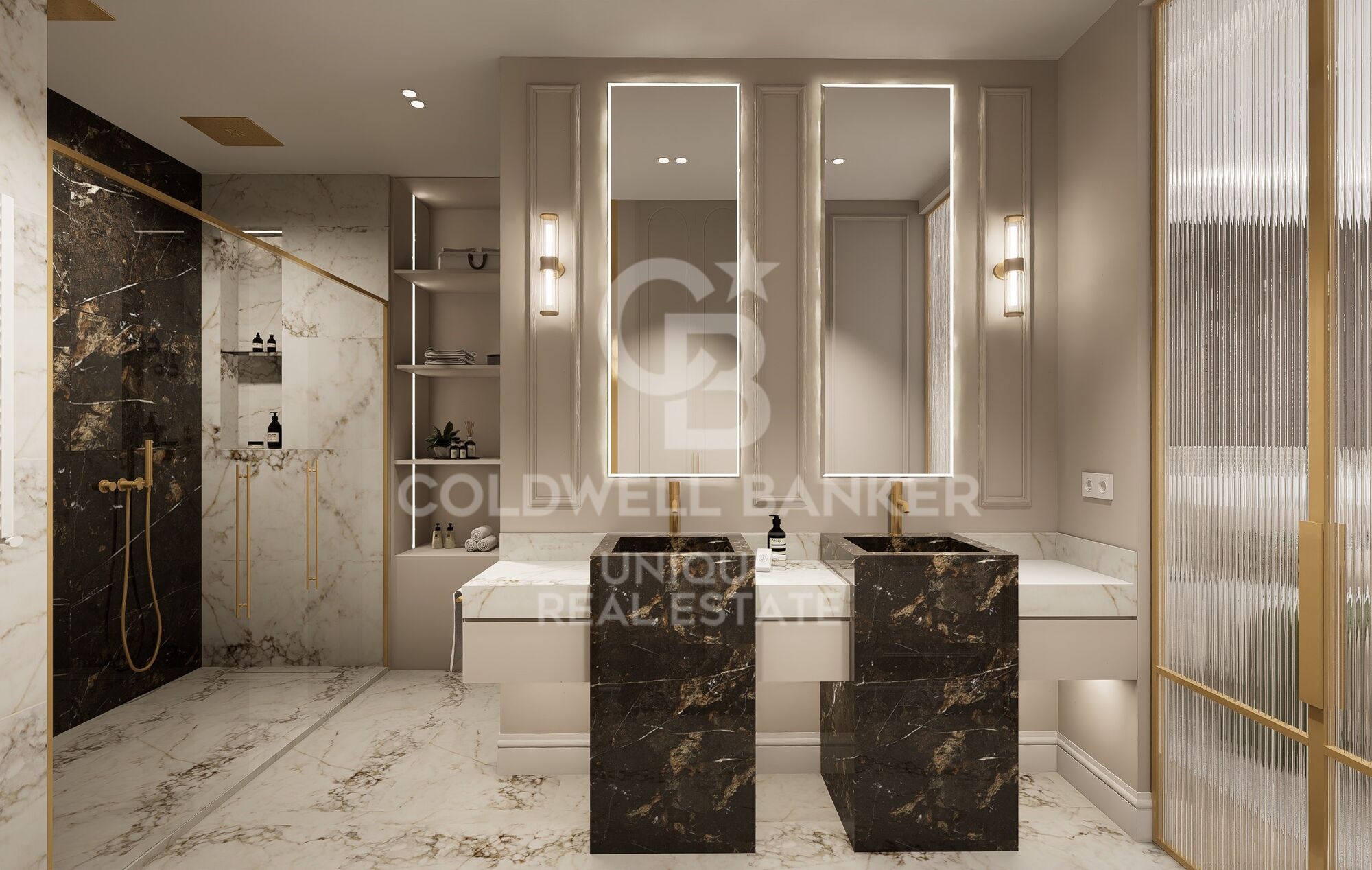 Renovated exterior 5-bedroom apartment with garage and storage room in El Viso, Madrid