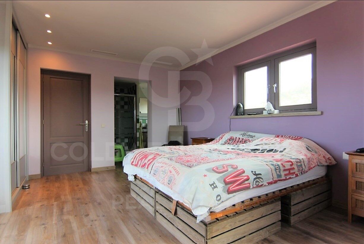 Casa rustica con gran parcela plana en venta en Pedreguer