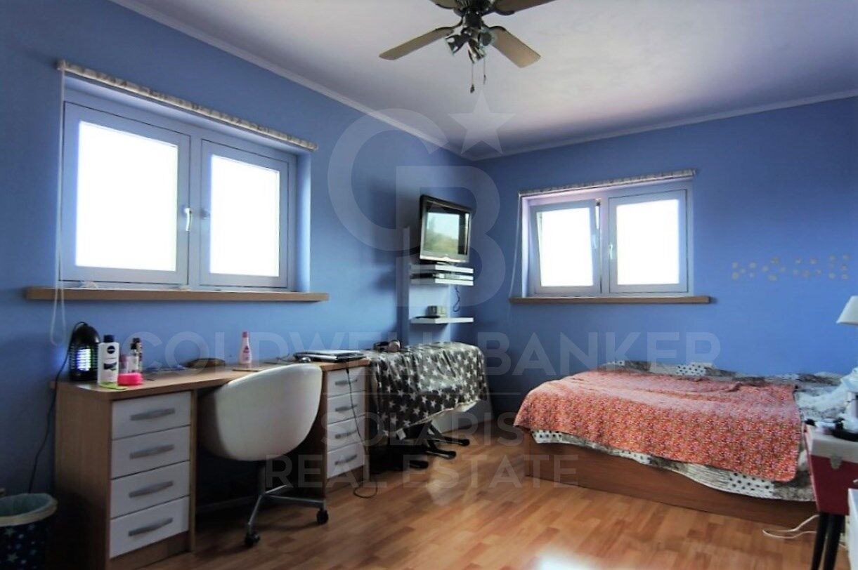Maison rustique avec grand terrain plat à vendre à Pedreguer