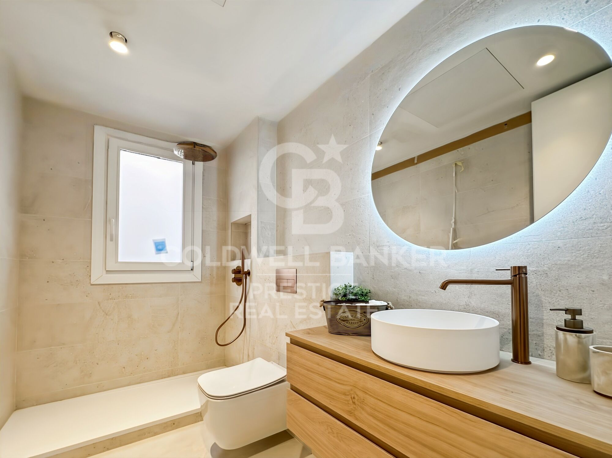 Piso a estrenar con terraza en el Quadrat d'Or , Barcelona