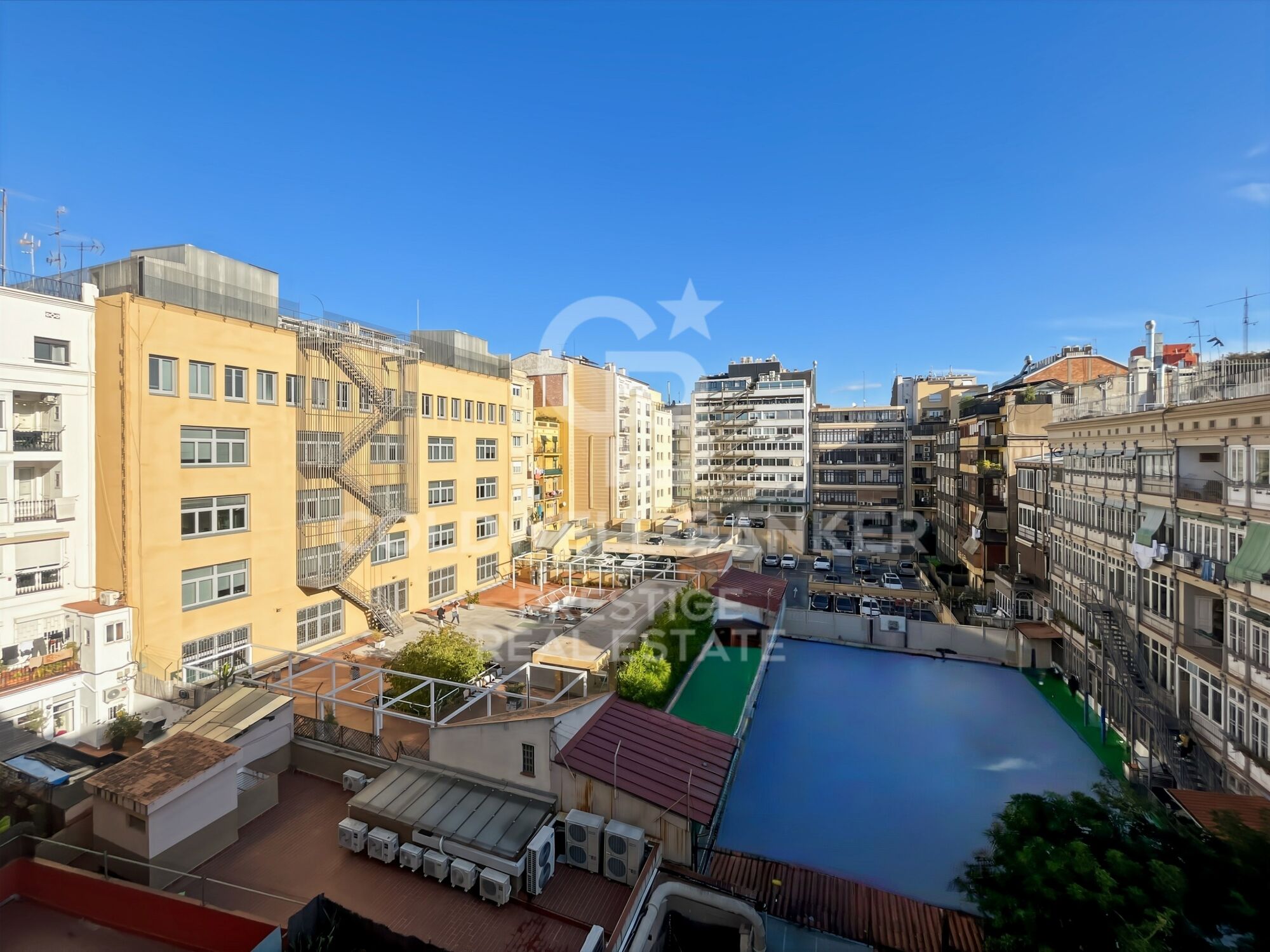 Pis reformat tout avec terrasse neuf au Quadrat d'Or, Barcelone