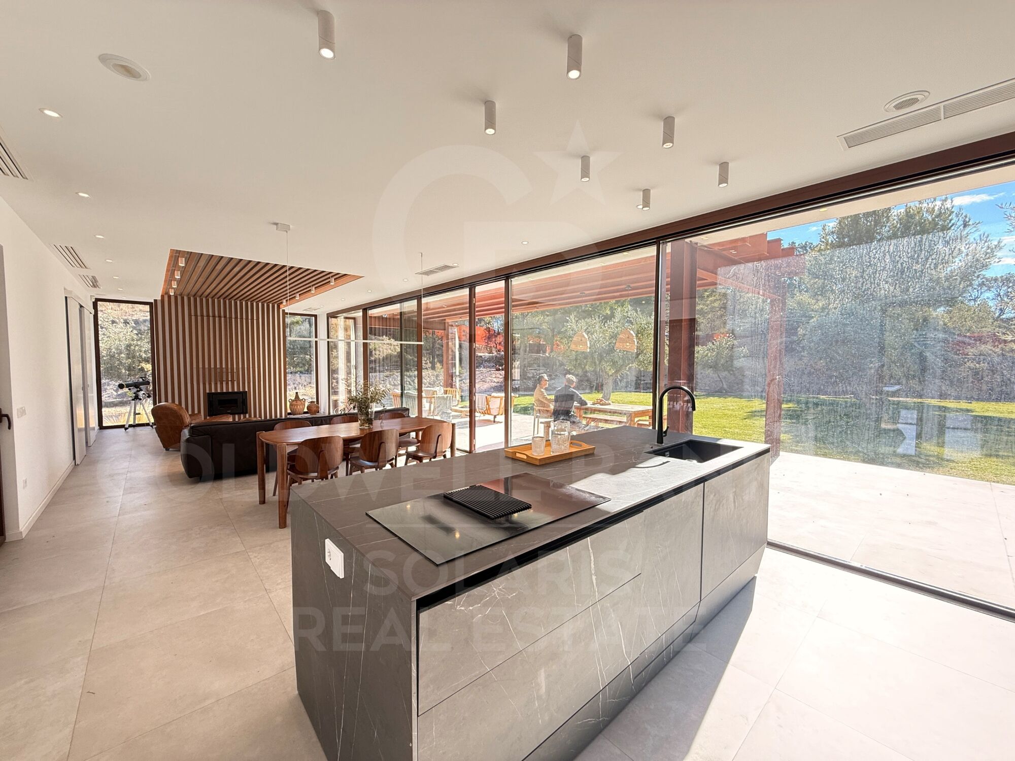 Moderne Passivvilla auf einem Grundstück von 10.000 m² - Finestrat, Costa Blanca