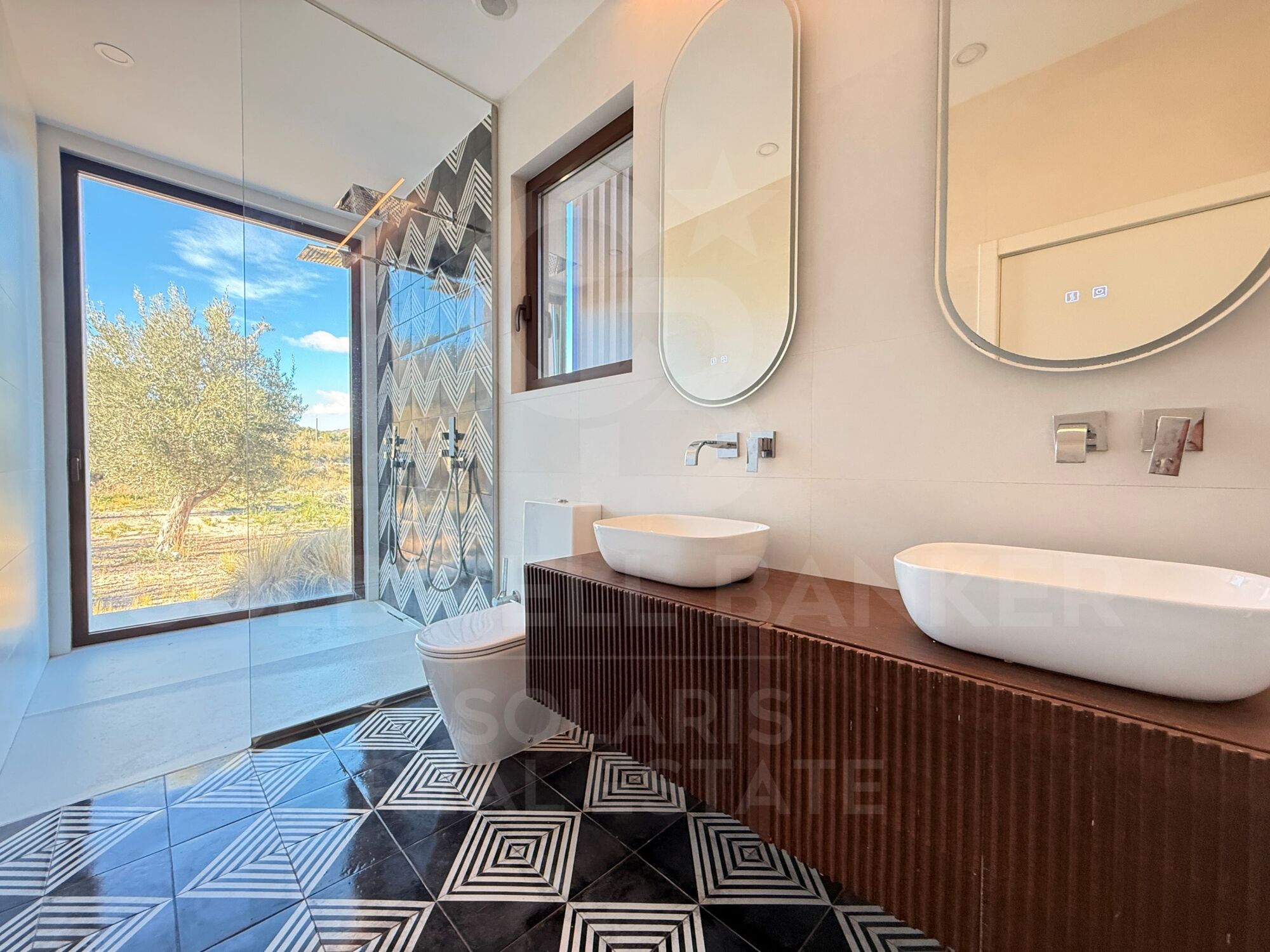 Moderne Passivvilla auf einem Grundstück von 10.000 m² - Finestrat, Costa Blanca