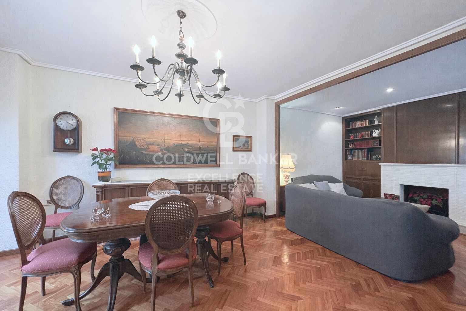 Stattliches Penthouse im Herzen von Valencias Eixample