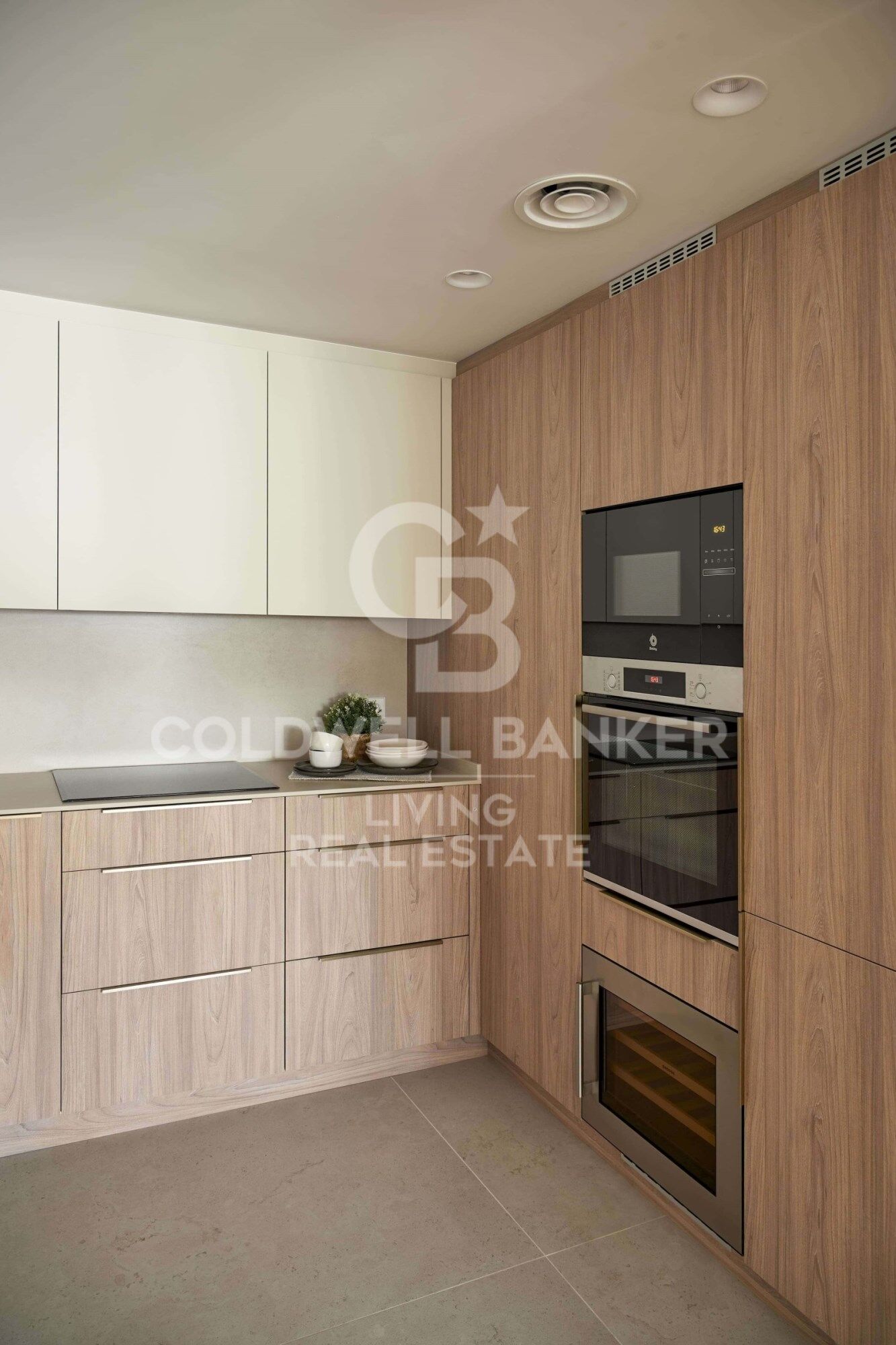 Piso de diseño con vistas en Raimundo Fdz Villaverde