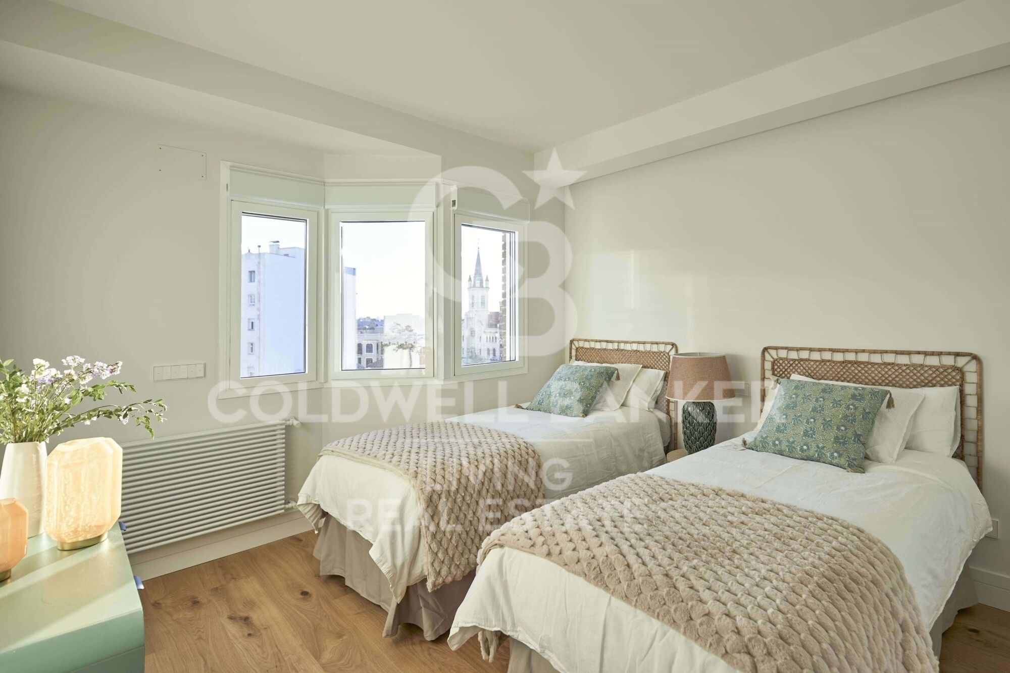 Flat 3 Bedrooms Sale Madrid