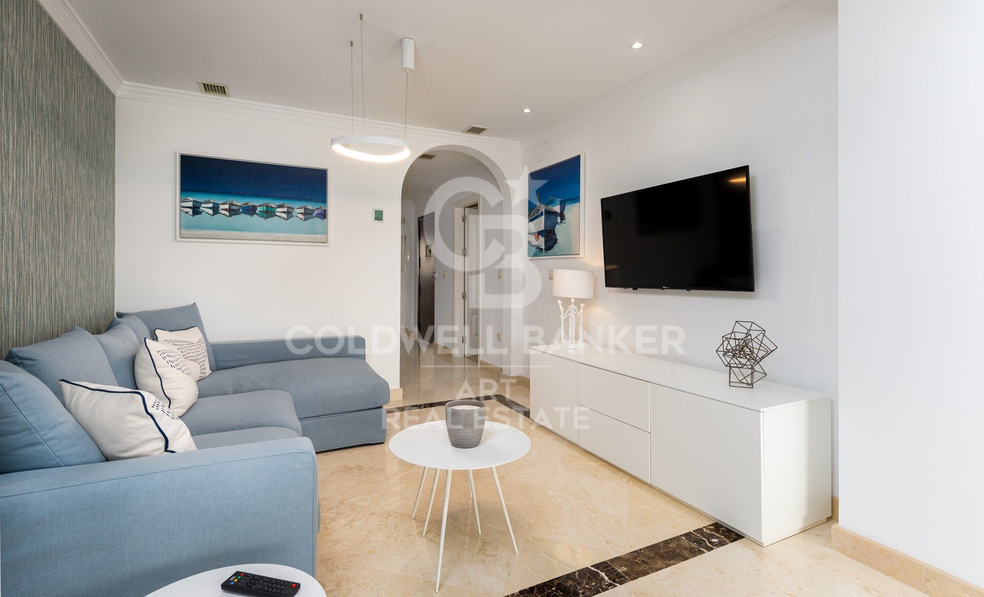 Preciosa villa renovada en Azata Golf, Estepona
