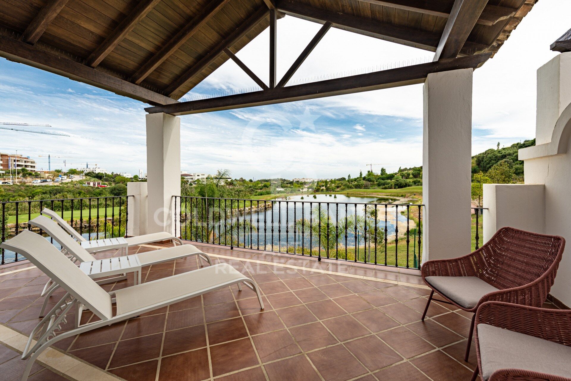 Magnifique Villa Rénovée à Azata Golf, Estepona