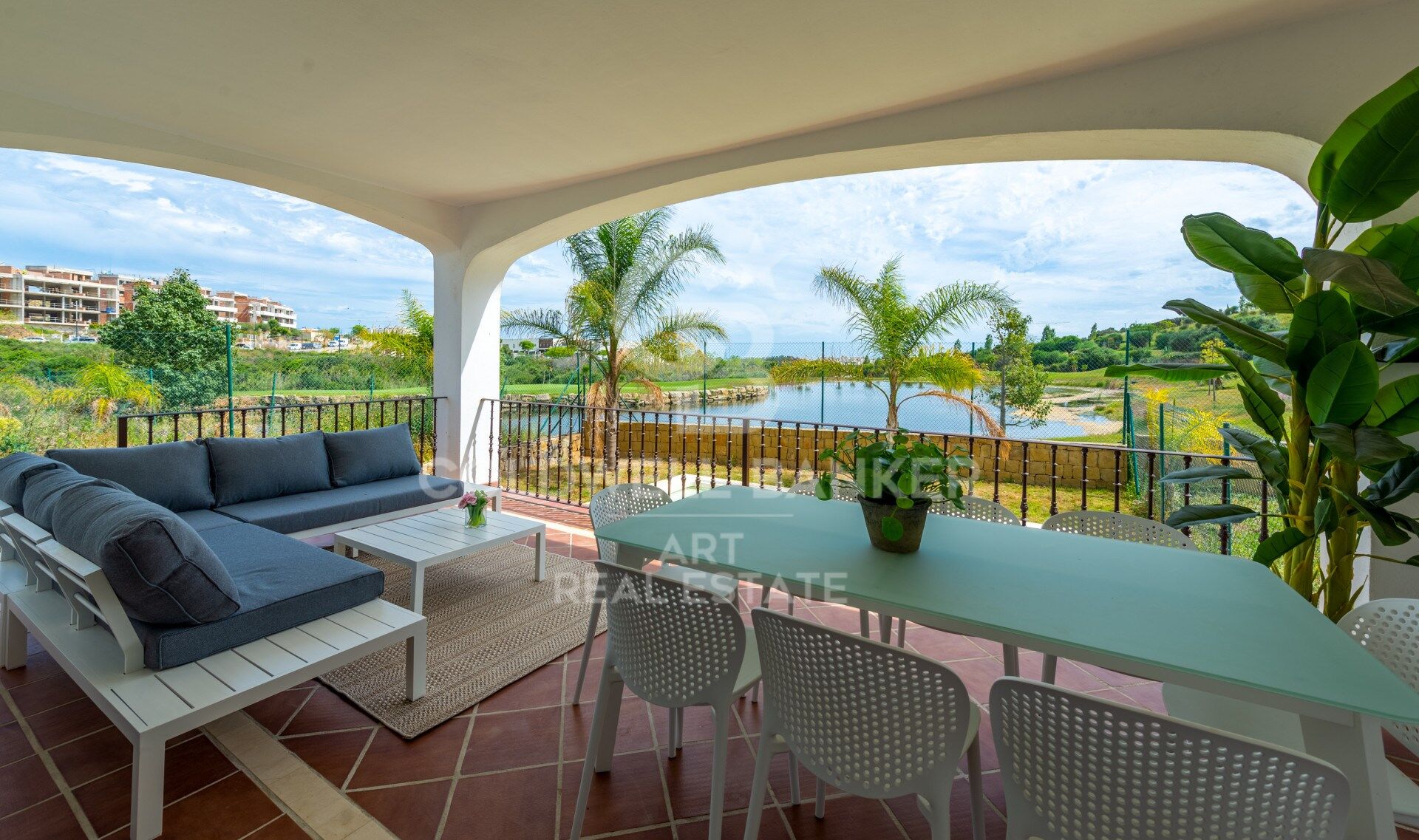 Magnifique Villa Rénovée à Azata Golf, Estepona