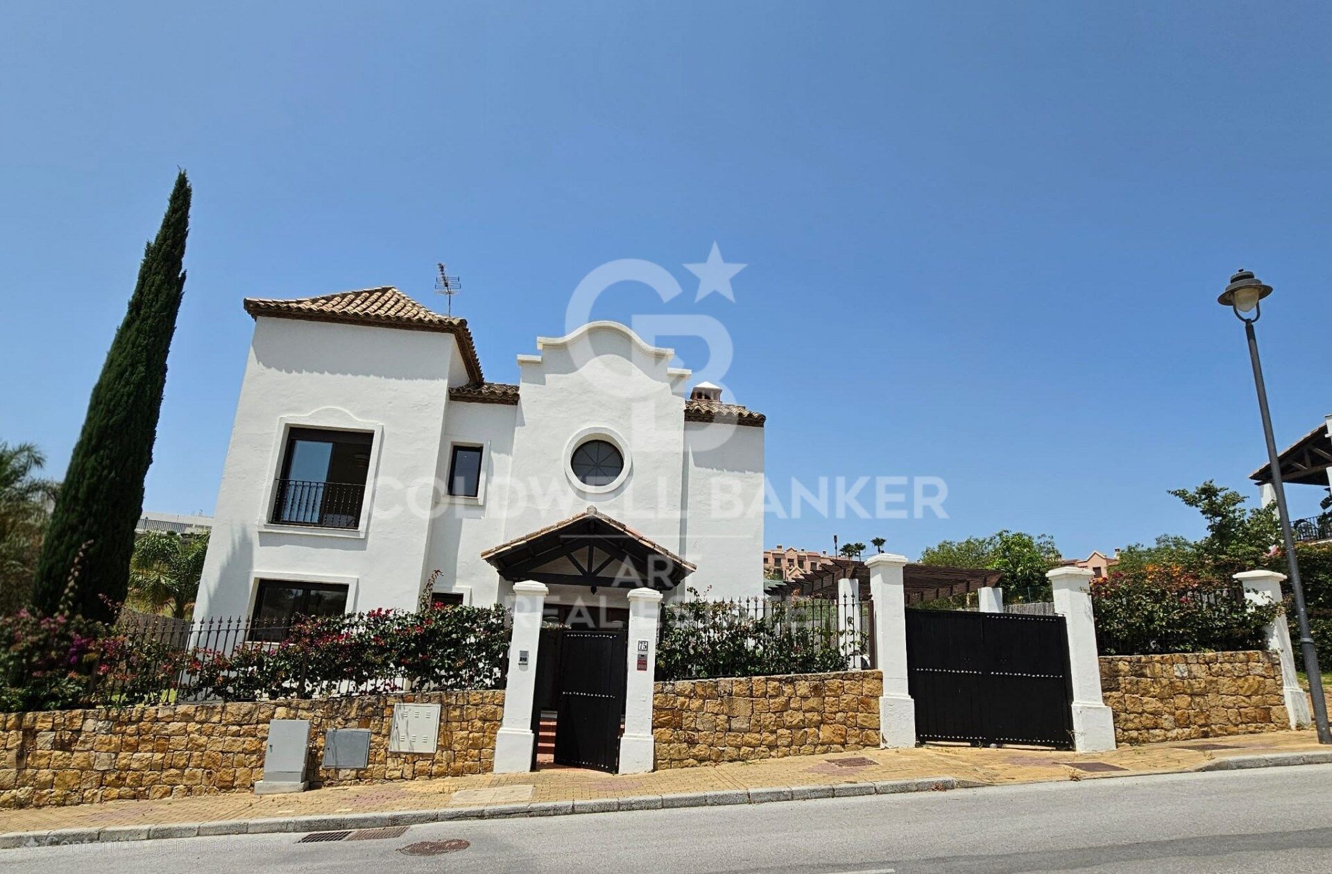 Magnifique Villa Rénovée à Azata Golf, Estepona