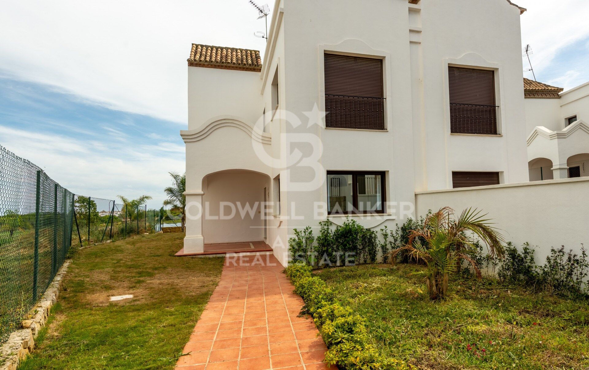 Beautiful Renovated Villa in Azata Golf, Estepona