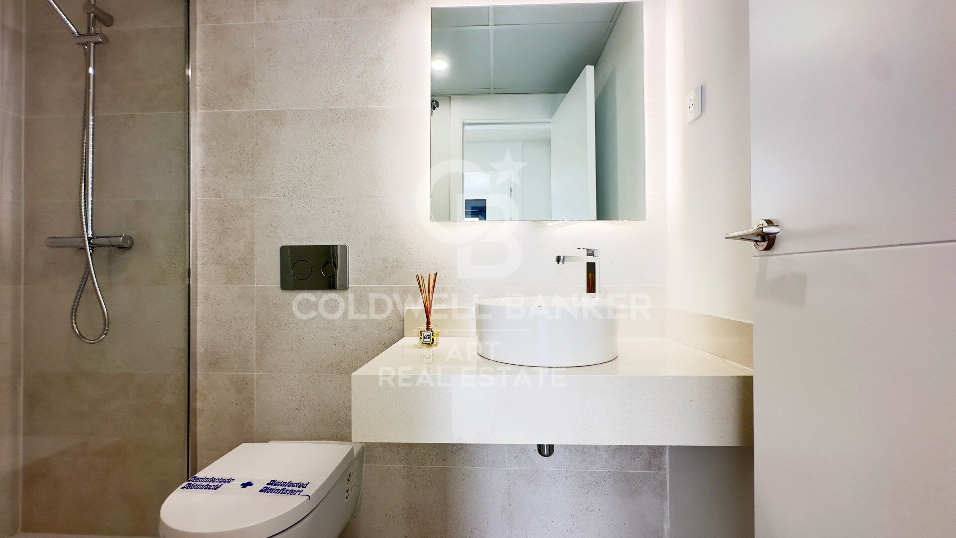 Apartamentos y áticos con espectaculares vistas al mar en Casares Costa