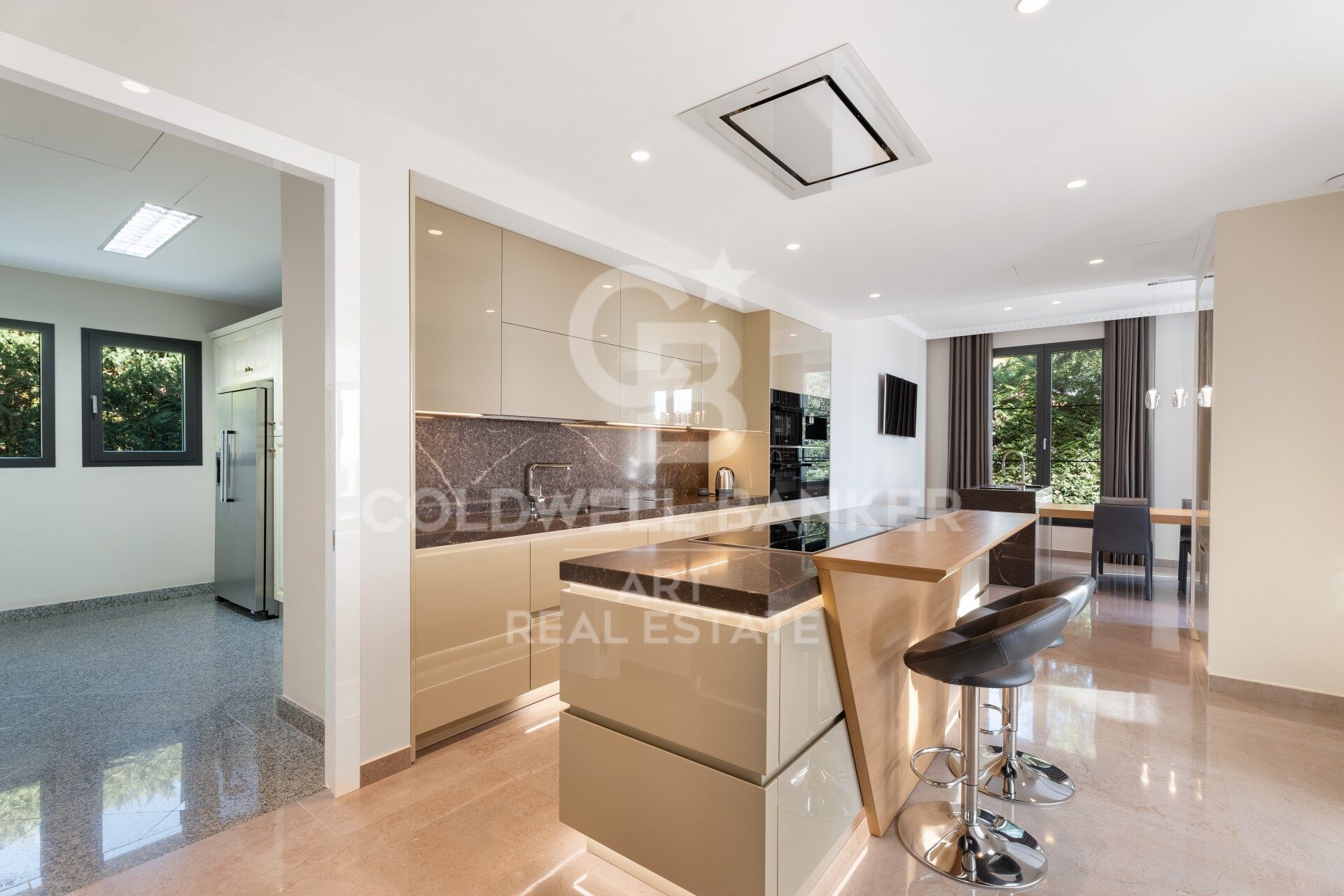 Beautiful Luxury Villa in the Heart of Sierra Blanca - Marbella