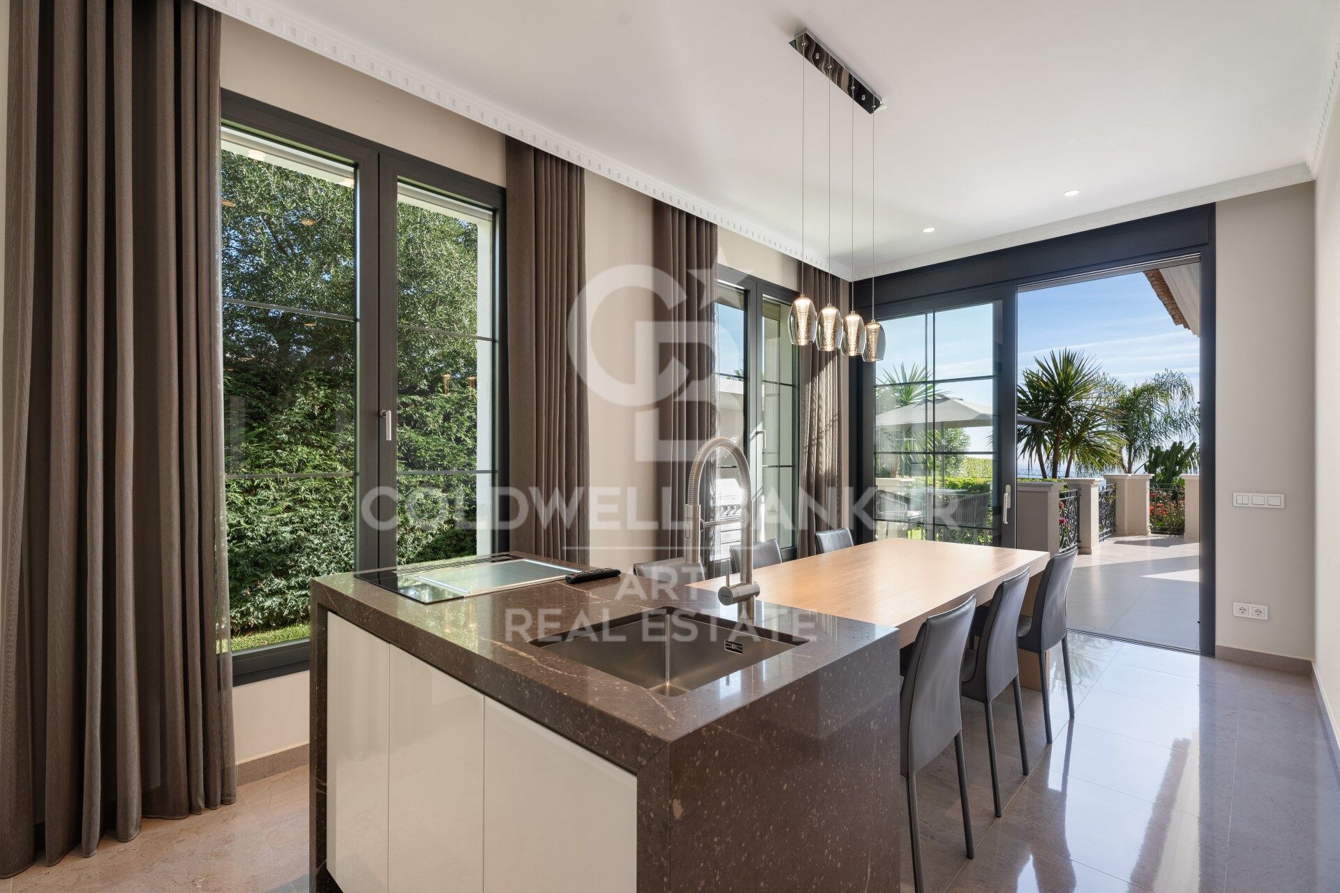 Beautiful Luxury Villa in the Heart of Sierra Blanca - Marbella